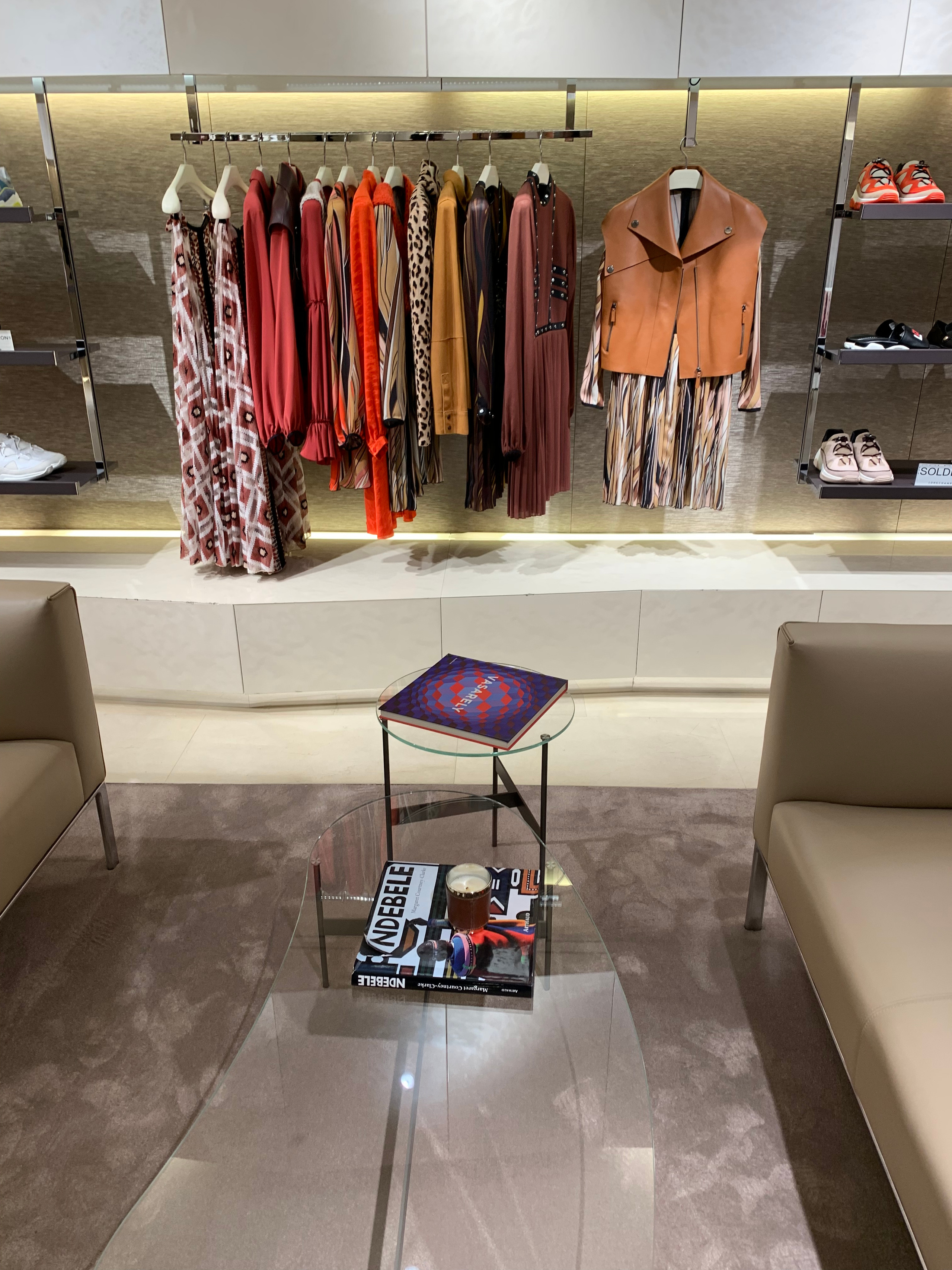 SHOPPING TOUR Валенсия, Мадрид, Барселона, Милан. Bantser Studio — Wedding photographer and planner in Valencia, Spain