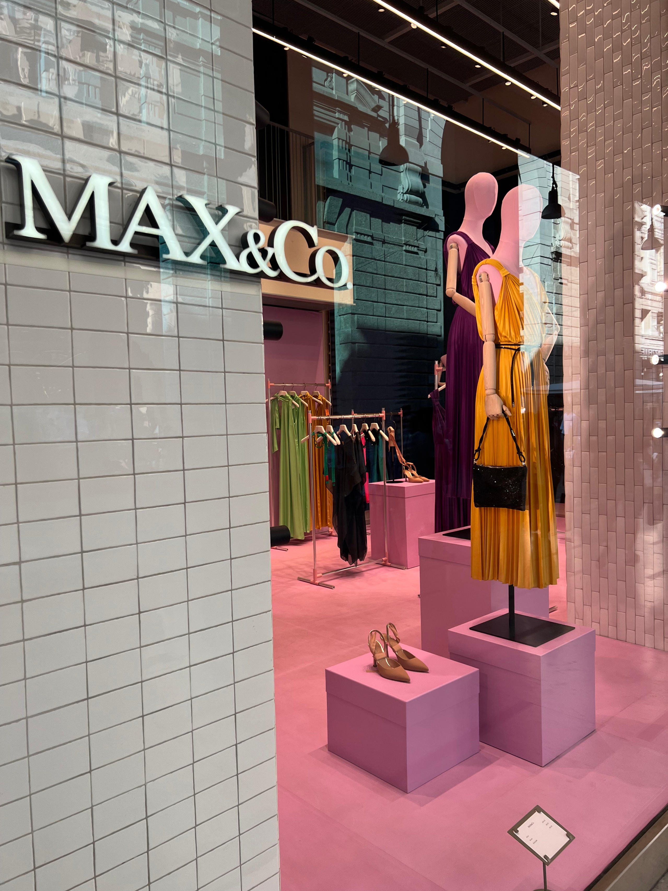 SHOPPING TOUR Валенсия, Мадрид, Барселона, Милан. Bantser Studio — Wedding photographer and planner in Valencia, Spain