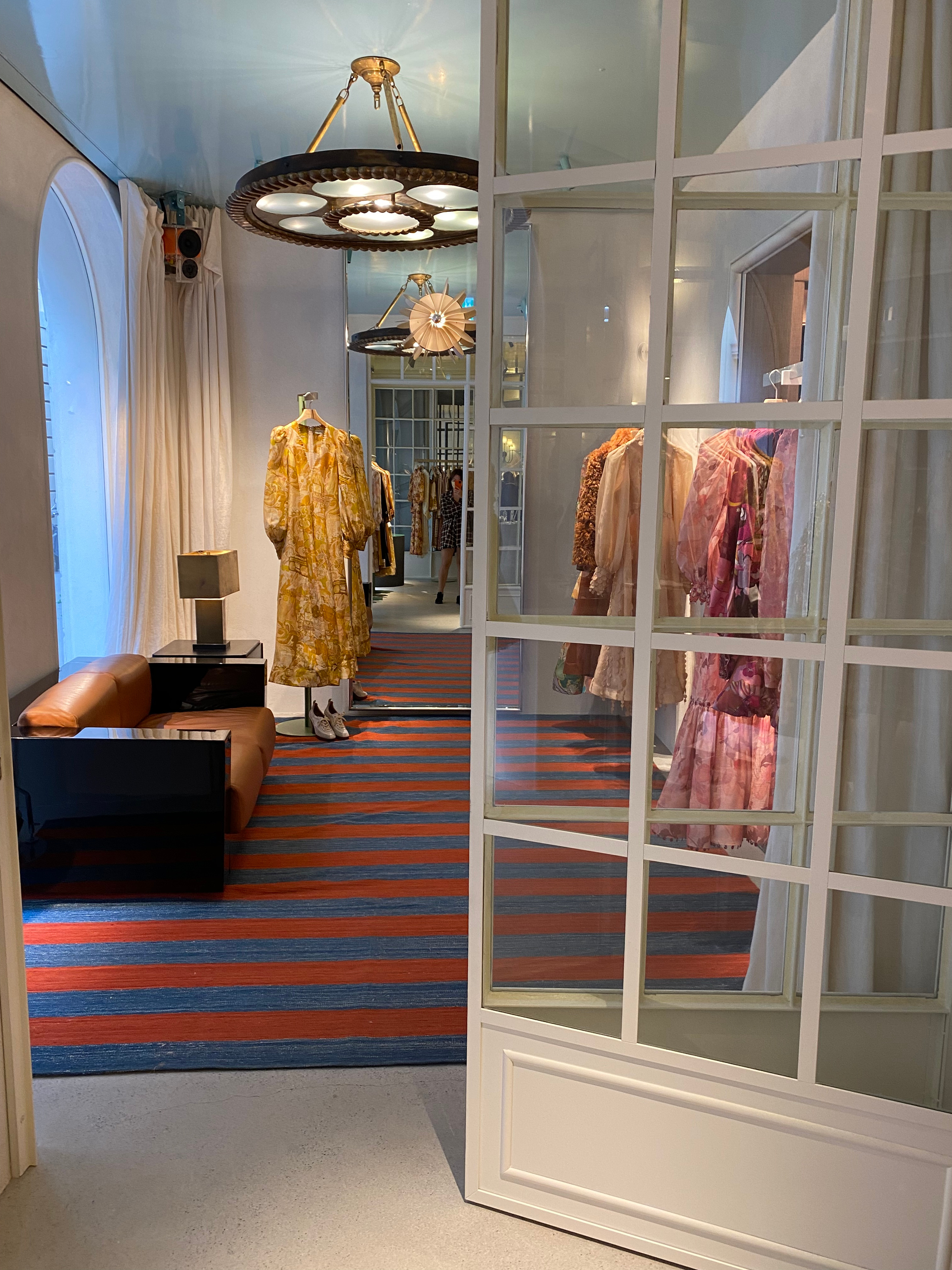 SHOPPING TOUR Валенсия, Мадрид, Барселона, Милан. Bantser Studio — Wedding photographer and planner in Valencia, Spain