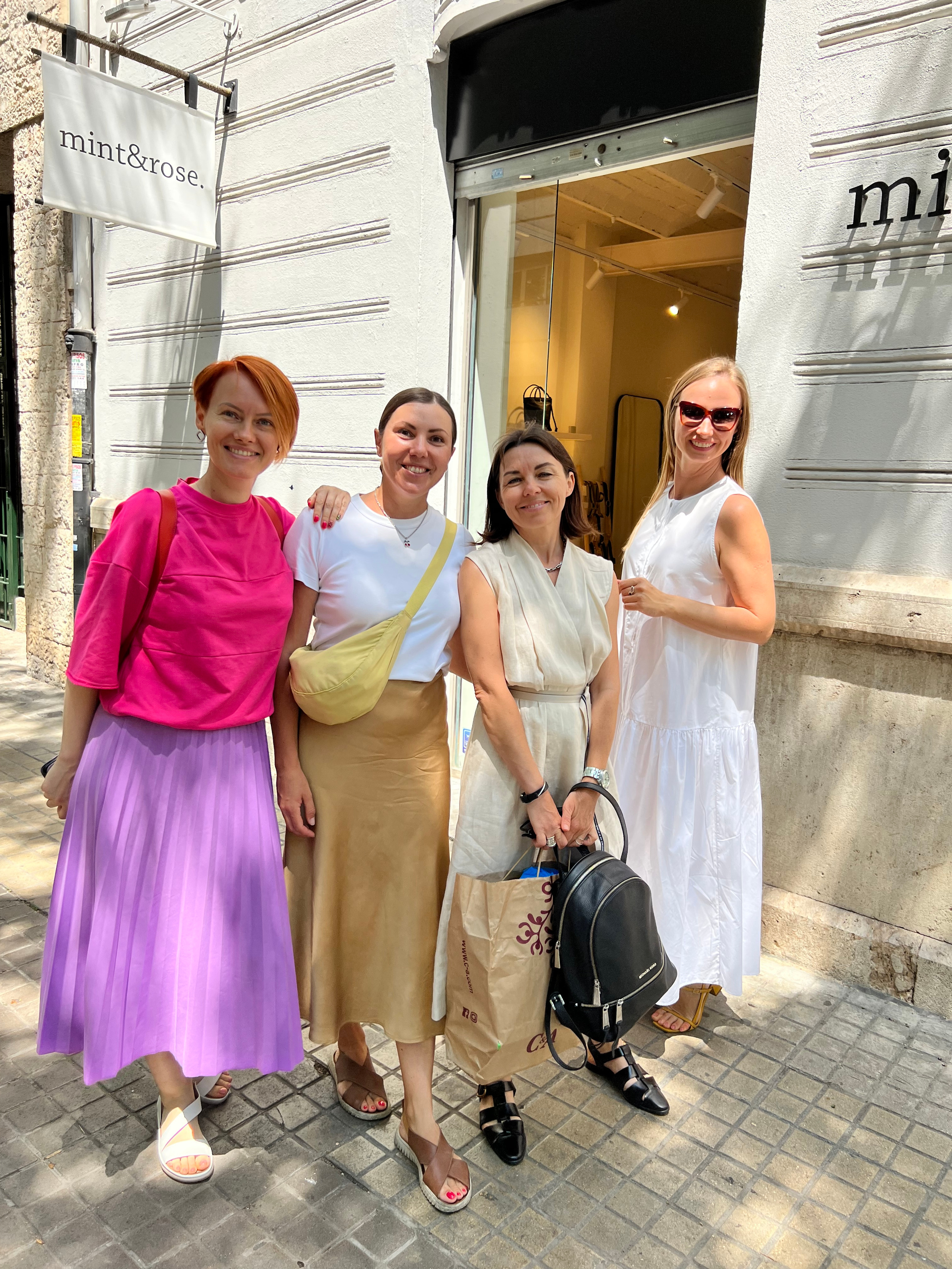 SHOPPING TOUR Валенсия, Мадрид, Барселона, Милан. Bantser Studio — Wedding photographer and planner in Valencia, Spain