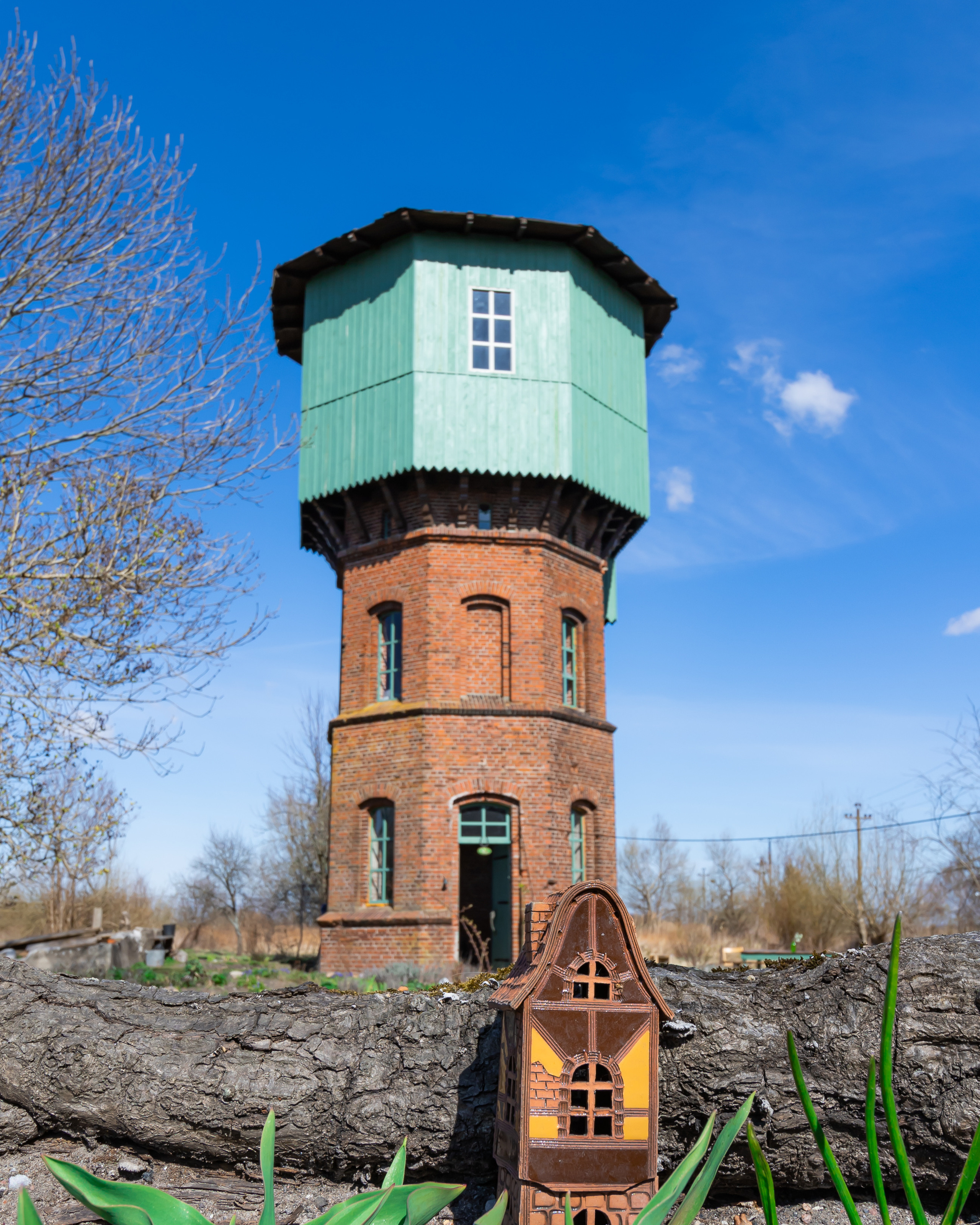 Блог про Кениг. AI-контент (генерации ИИ-фото и видео), стоковые фотографии Калининградской области