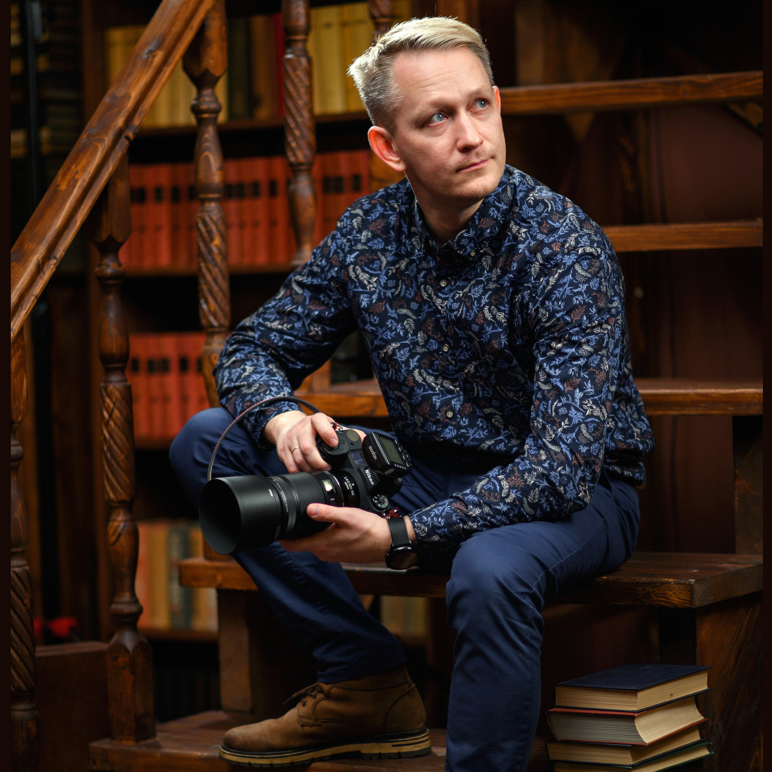 Правильный Выпускной Альбом в городе Кострома, Ярославль, Иваново, Вологда, Владимир. Представитель компании Лебедев Андрей.