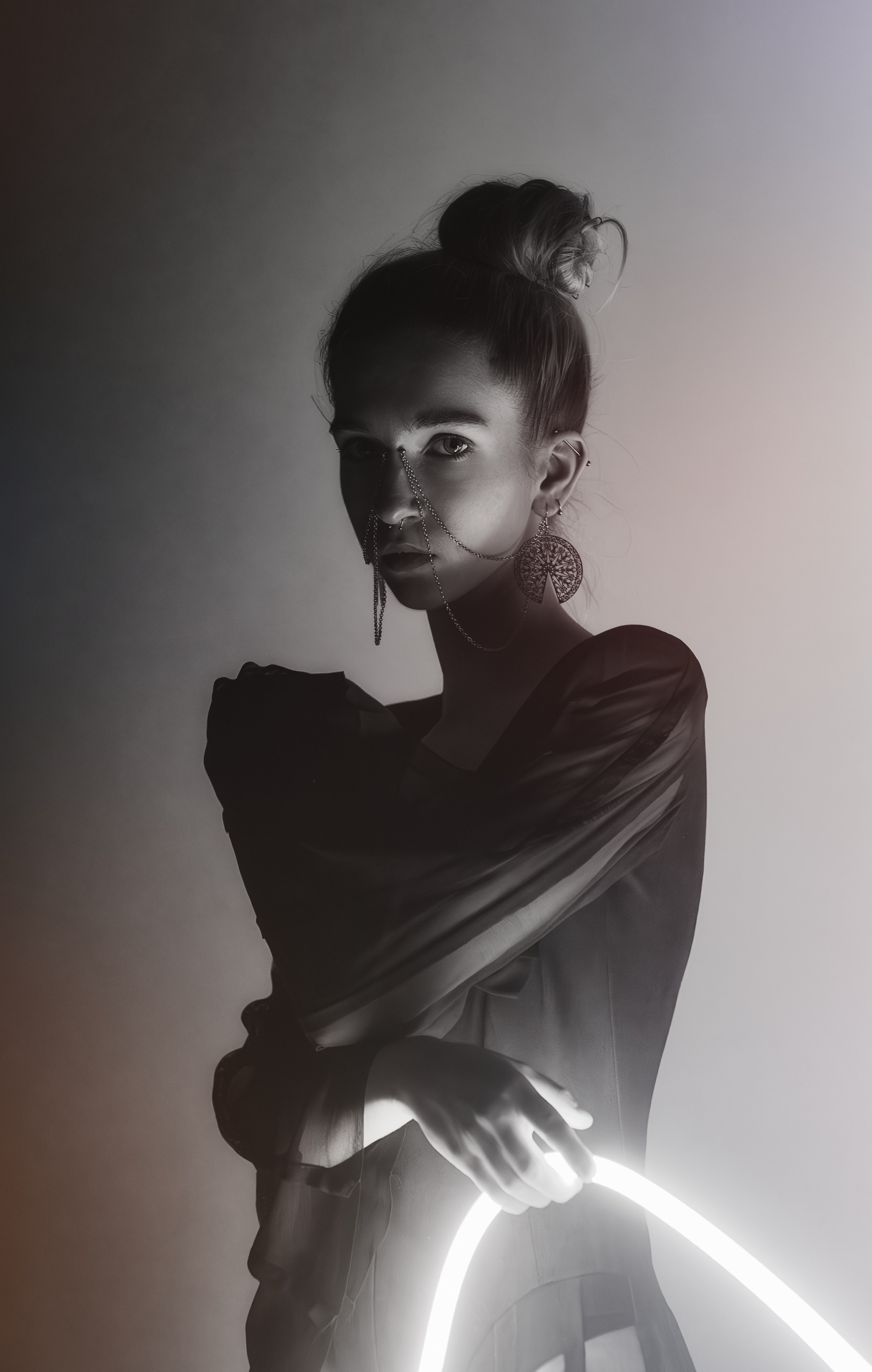 Причёска как каркас образа: как укладка поддерживает концепцию лука. Safronov Ivan — a portrait photographer in Moscow