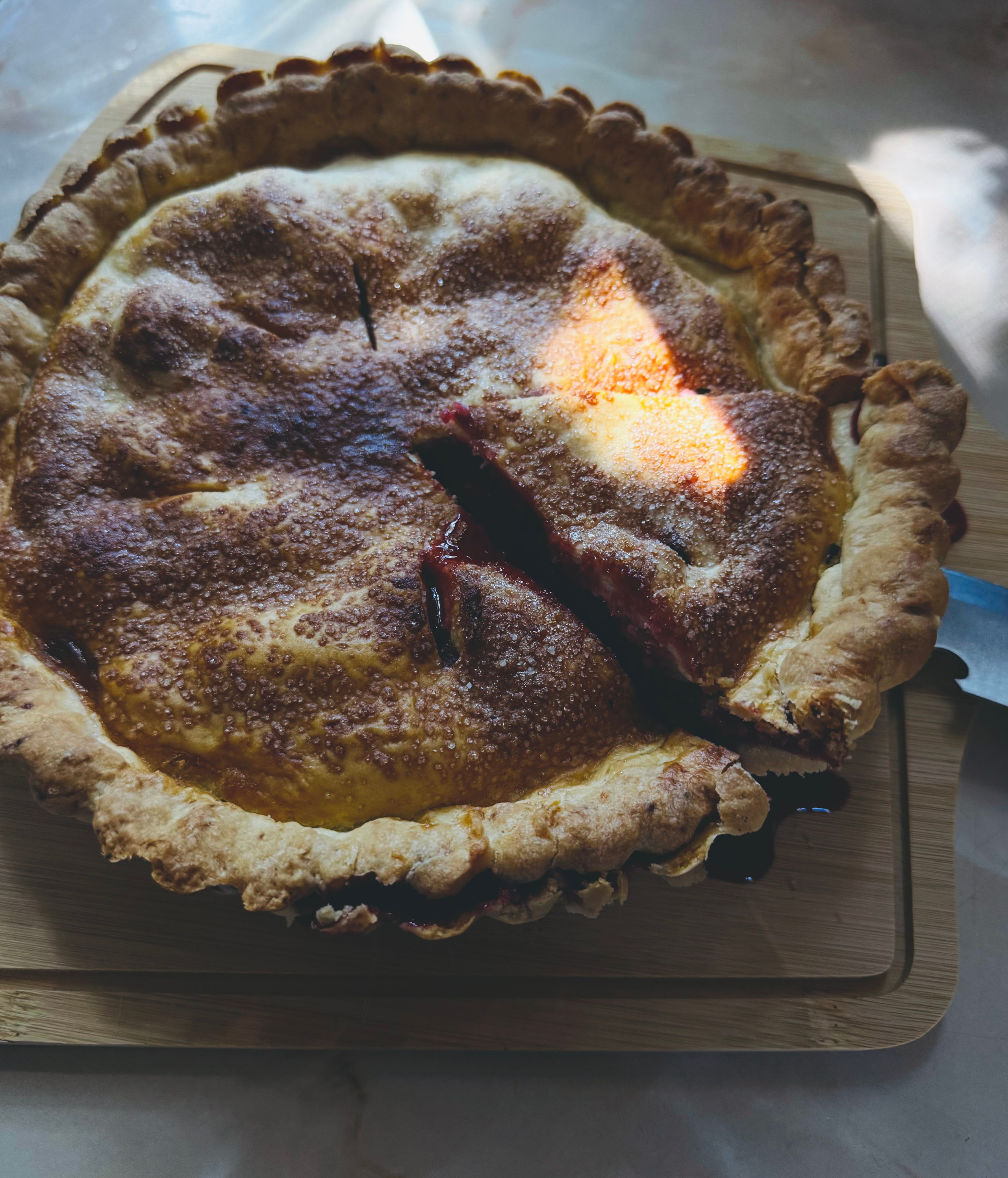 Книжный клуб Вишнёвый пирог. Марковы: фото, видео, кино и книги