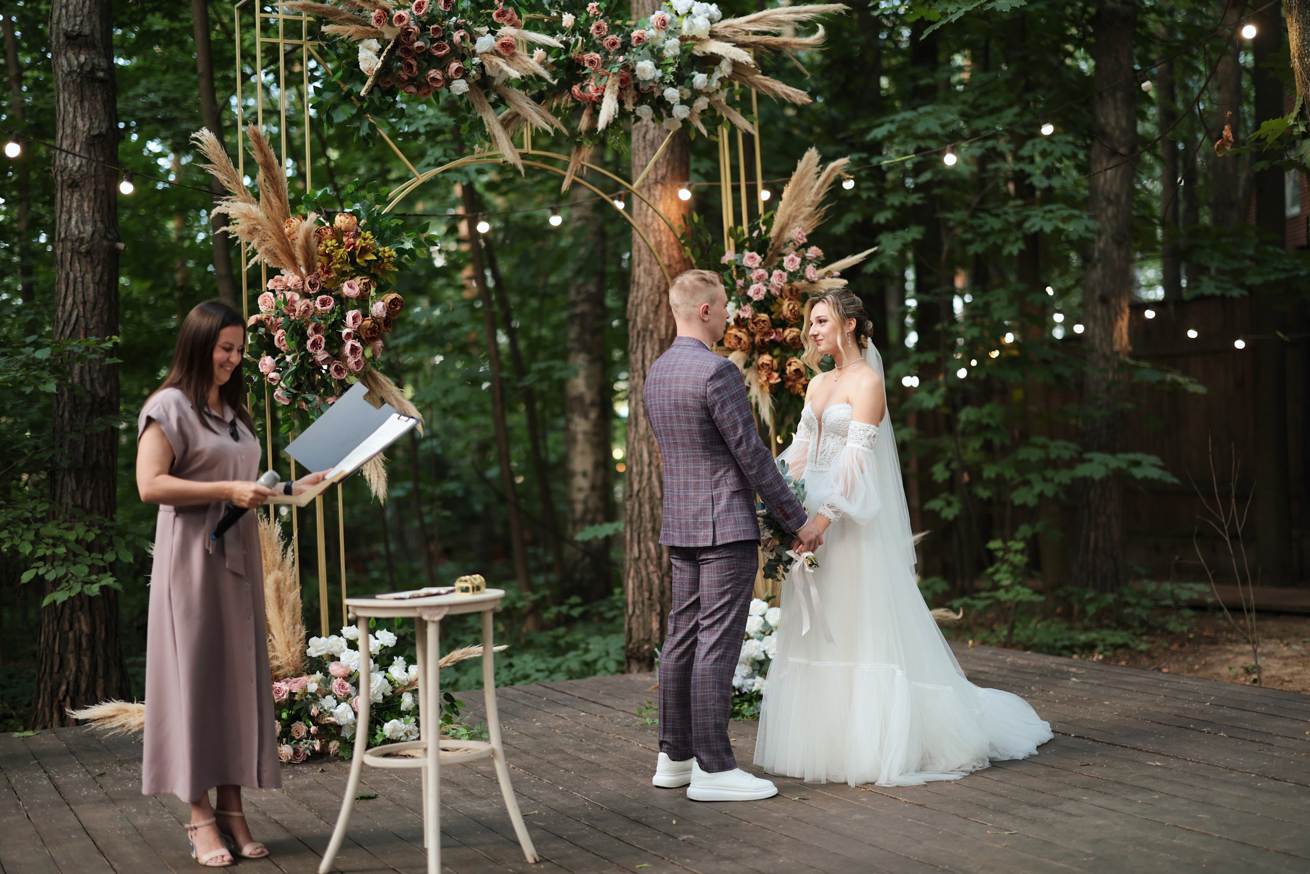 Ведущий на свадьбу юбилей корпоратив в Москве и МО Светлана Винокурова