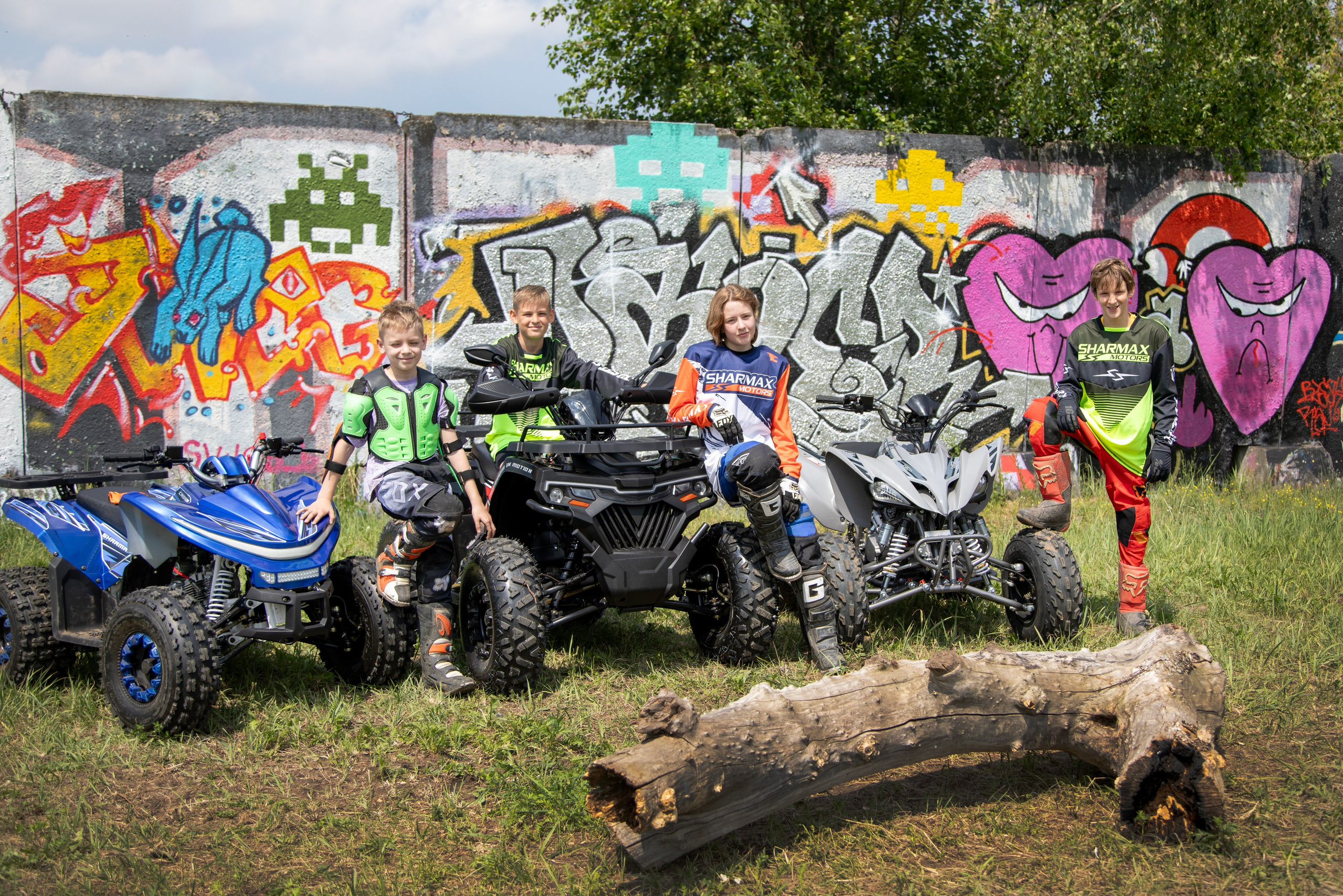 Мототехника. Фото и видео съемка в Москве: Одежда, обувь и аксессуары; Еда и продукты питания; Мототехника; Электро и бензо инструменты; Бытовая техника