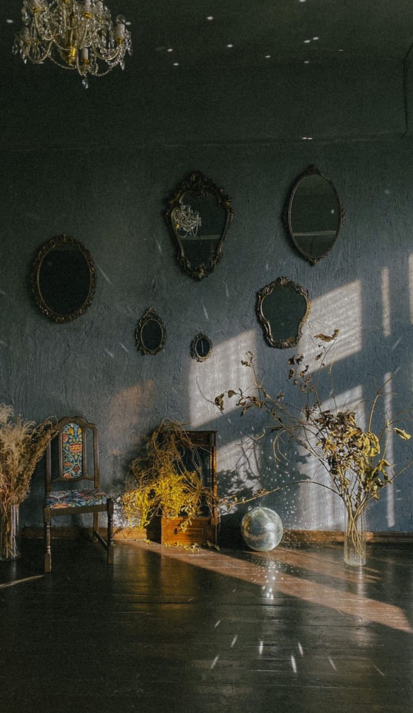 Подборка Студий