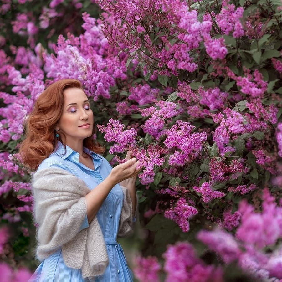РЕКОМЕНДАЦИИ ПО ВЫБОРУ ЖЕНСКОГО ОБРАЗА ДЛЯ ВЕСЕННЕЙ ФОТОСЕССИИ В ЦВЕТУЩИХ САДАХ