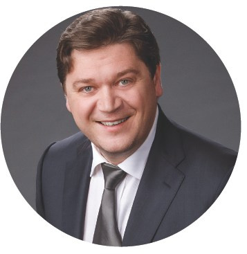 Фотовыставка «Сквозь поколения», 2024. Организация фотовыставок в Петербурге и Москве, MFamilia (МФамилия)