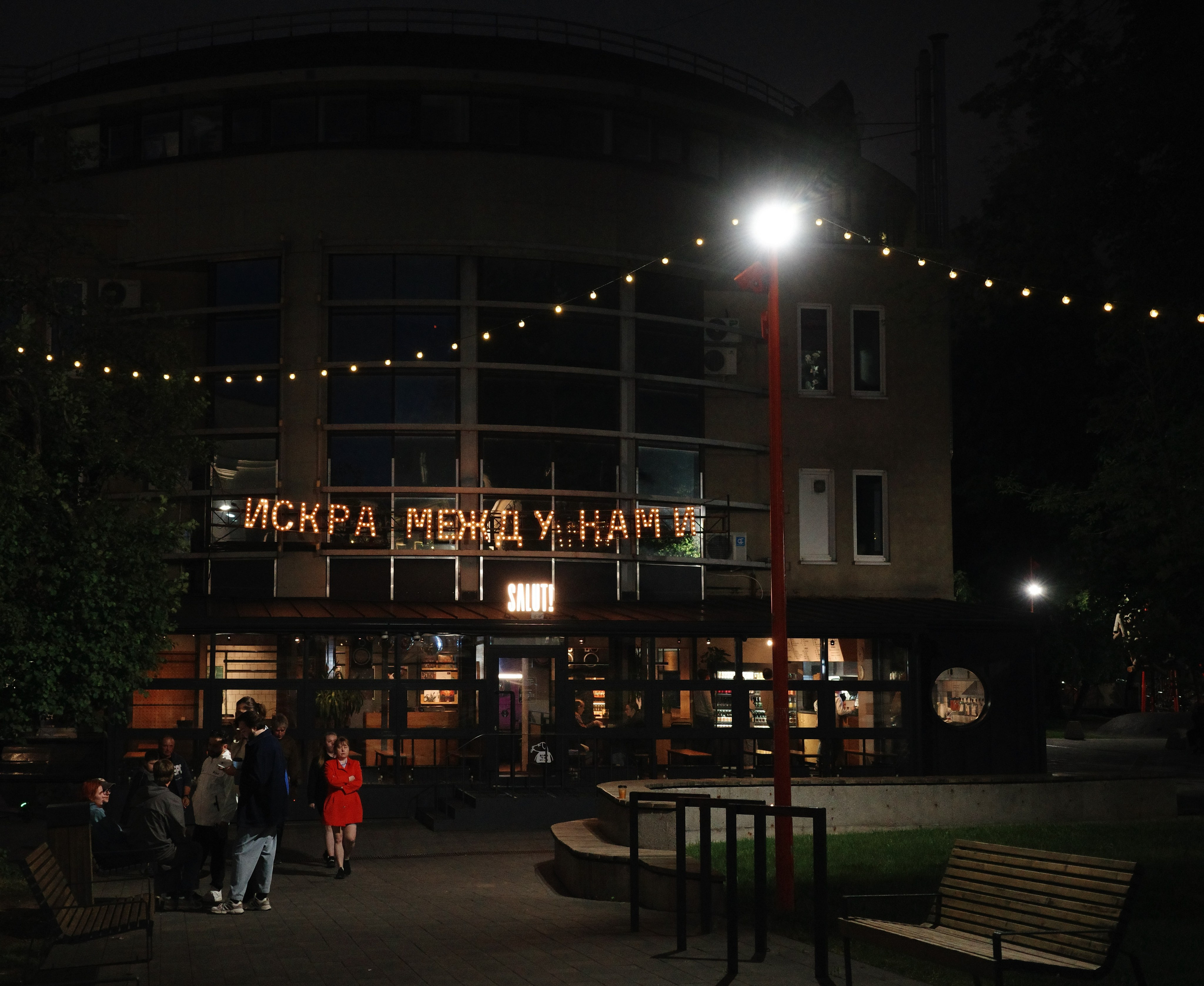 Нижний Новгород: что посмотреть — Большая Покровская, Кремль, слияние Волги и Оки, интересные места в центре города. Проект «Фотокладовка»: блог уличной фотографии в формате street photo