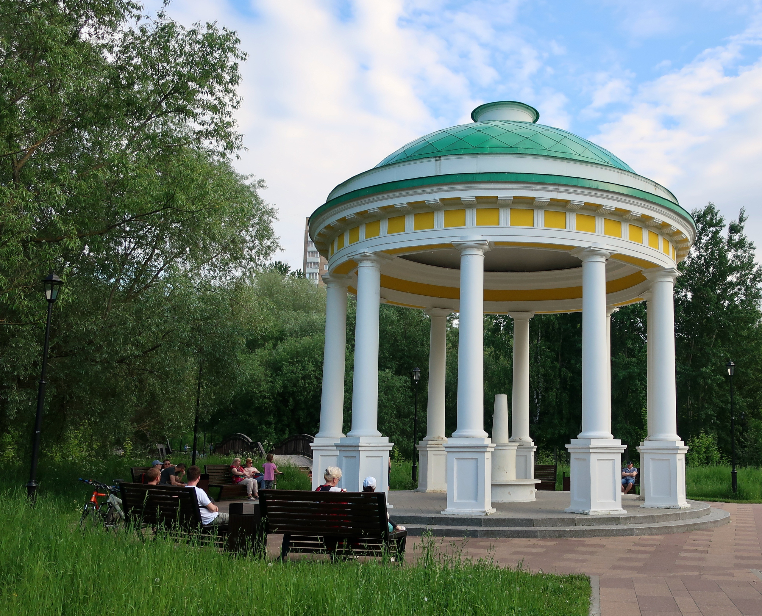 Парки Яуза, Свиблово и Свибловские пруды. Проект «Фотокладовка»: блог уличной фотографии в формате street photo