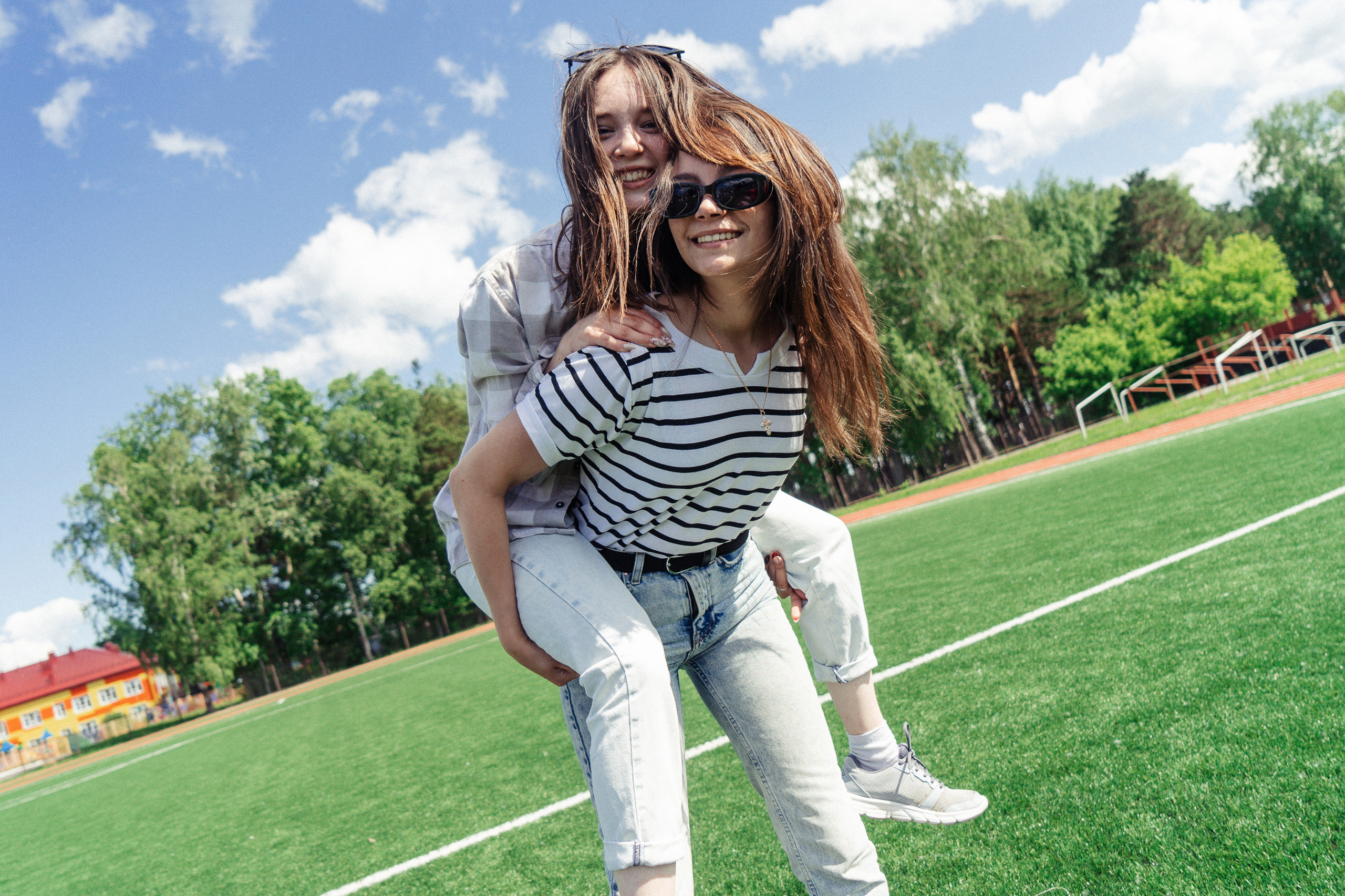 Фотосъёмка 9-11 класс. Выпускные альбомы в Томской области. Видеосъёмка на выпускной