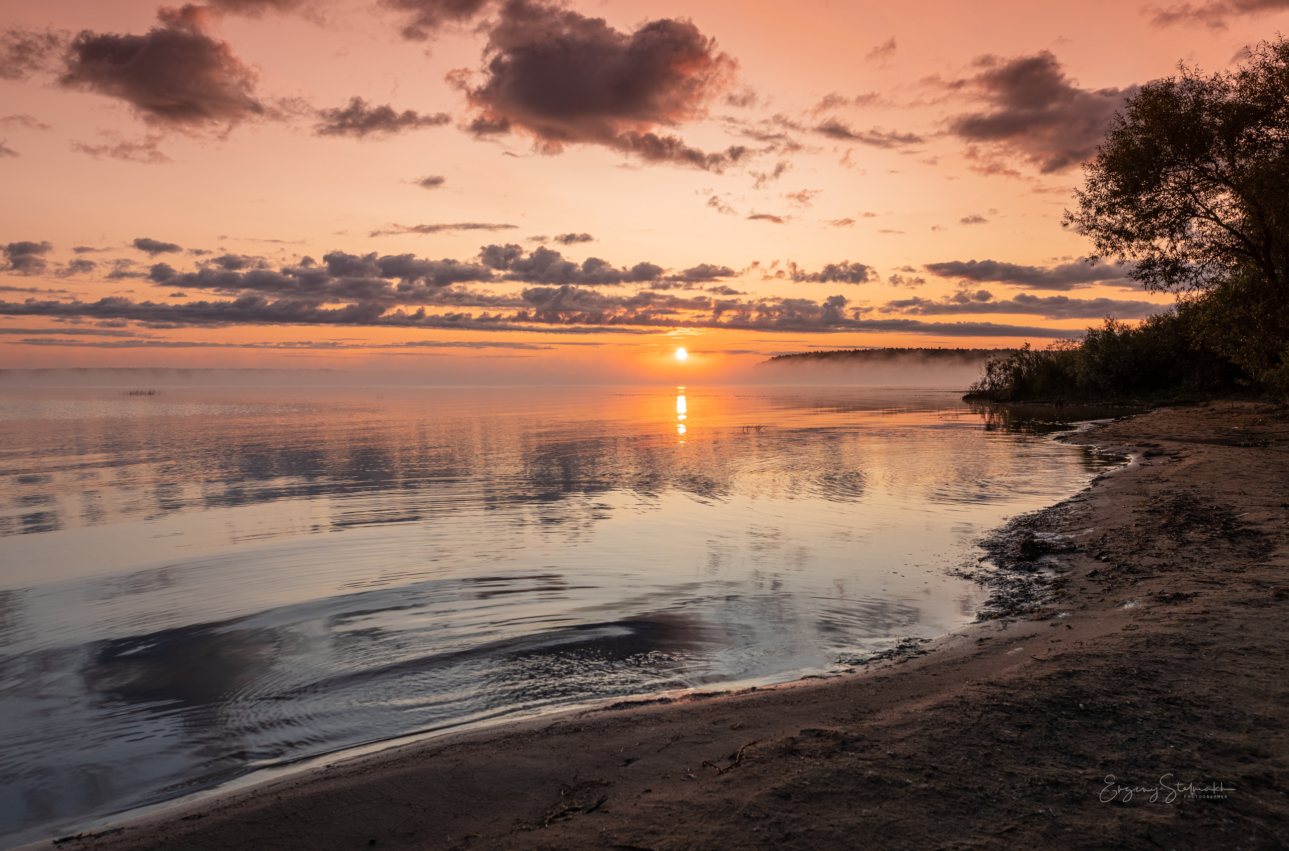 Съёмка заката солнца, луны, млечного пути и рассвета 3−4 августа 2019 г. Фотограф Евгений Стельмах в Молодечно и Минске