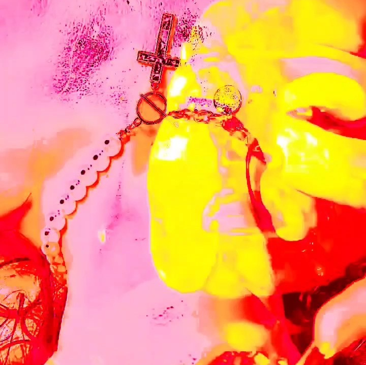 Gary Thomson. Yulia Yurchevskaya | Art Director & Visual Visionary