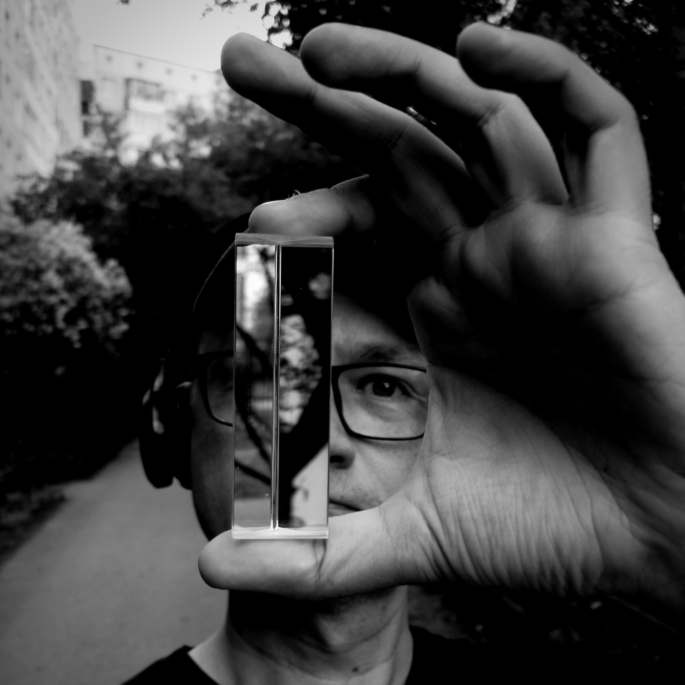 Контакты / KONTAKTE. Роман Ходырев — эзотериолог, художник, фотограф и музыкант. Санкт-Петербург, Рига