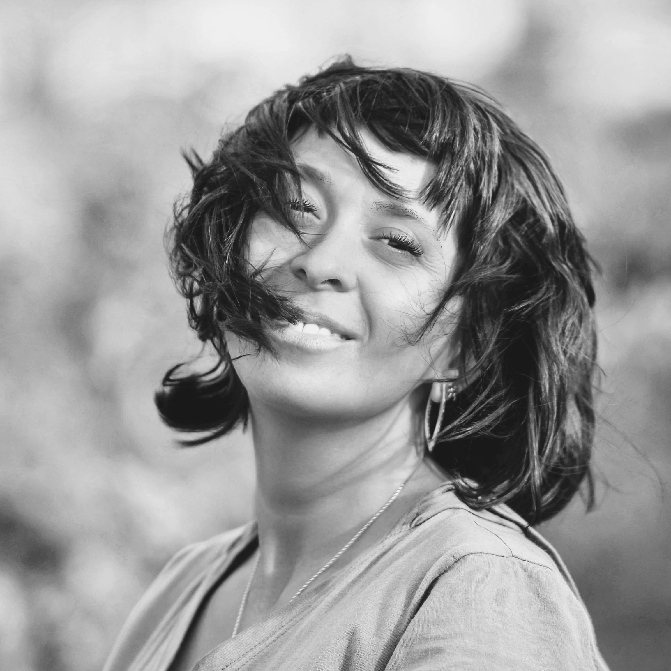 Контакты. Фотограф Наташа Белецкая