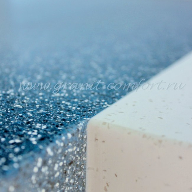 Бесшовная стыковка столешниц двух разных цветов