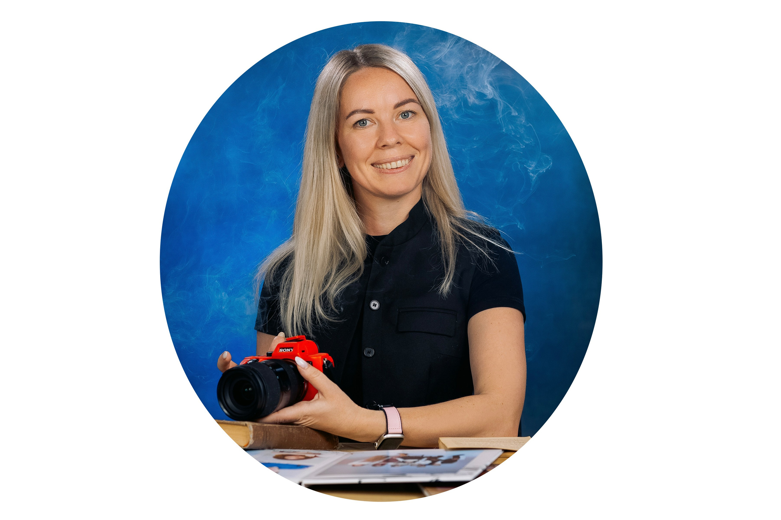 Контакты. Школьный фотограф в Челябинске. Выпускные фотоальбомы