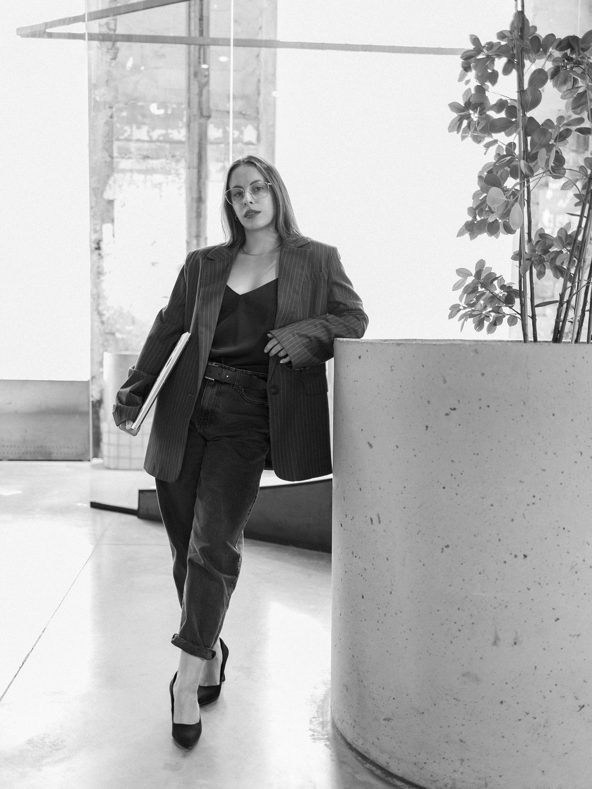 Контакты. Маркетолог в Москве, специалист по коммуникациям и рекламе Аня Смоляга