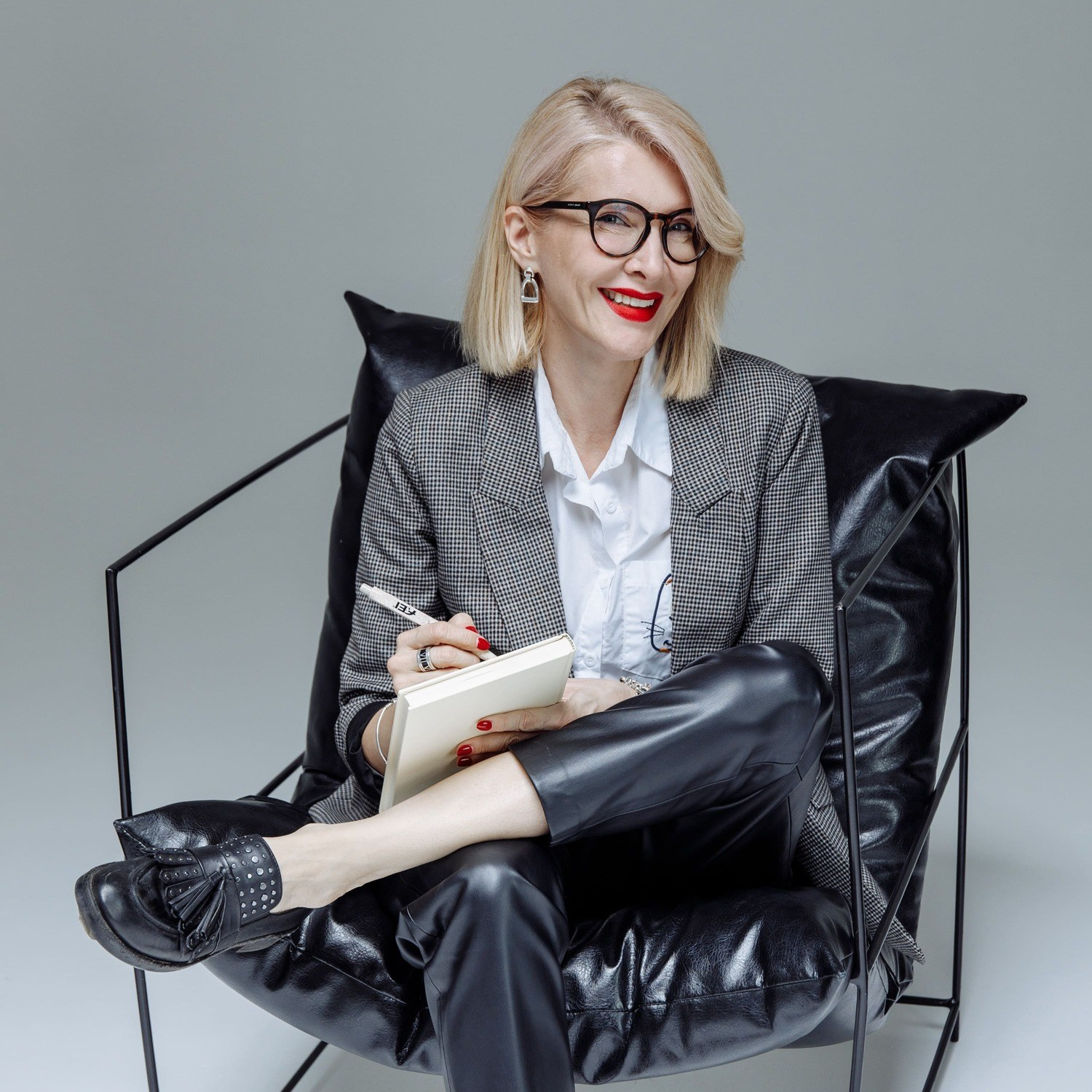 Бизнес-контент. Юлия Лисняк, контент-фотограф в Санкт-Петербурге