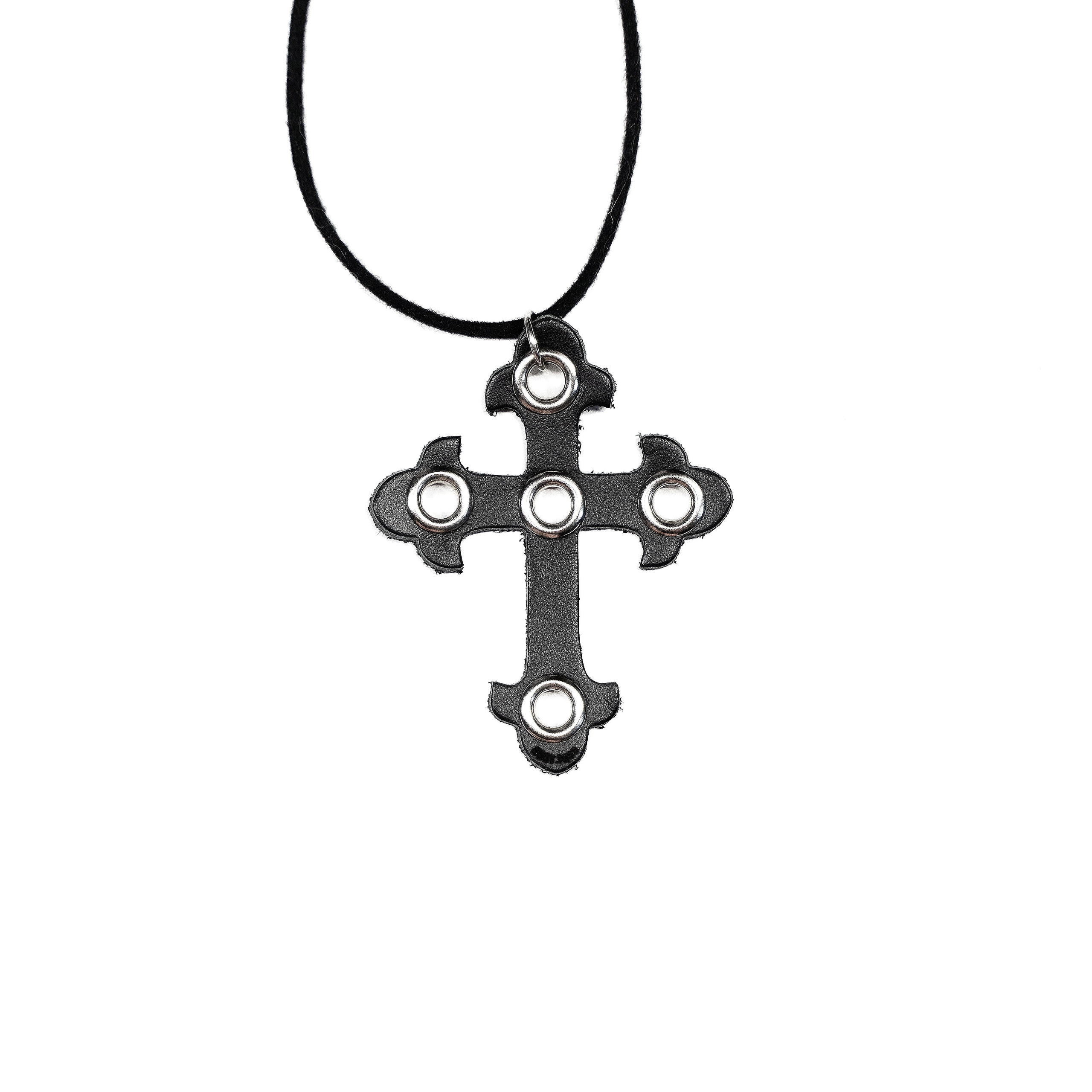 SEPT 1988 / о большой любви к чёрному / дизайнерская одежда и аксессуары ручной работы исключительно чёрного цвета. Елена Тазутдинова — Фотограф. Дизайнер одежды. Визуальный артист. Екатеринбург