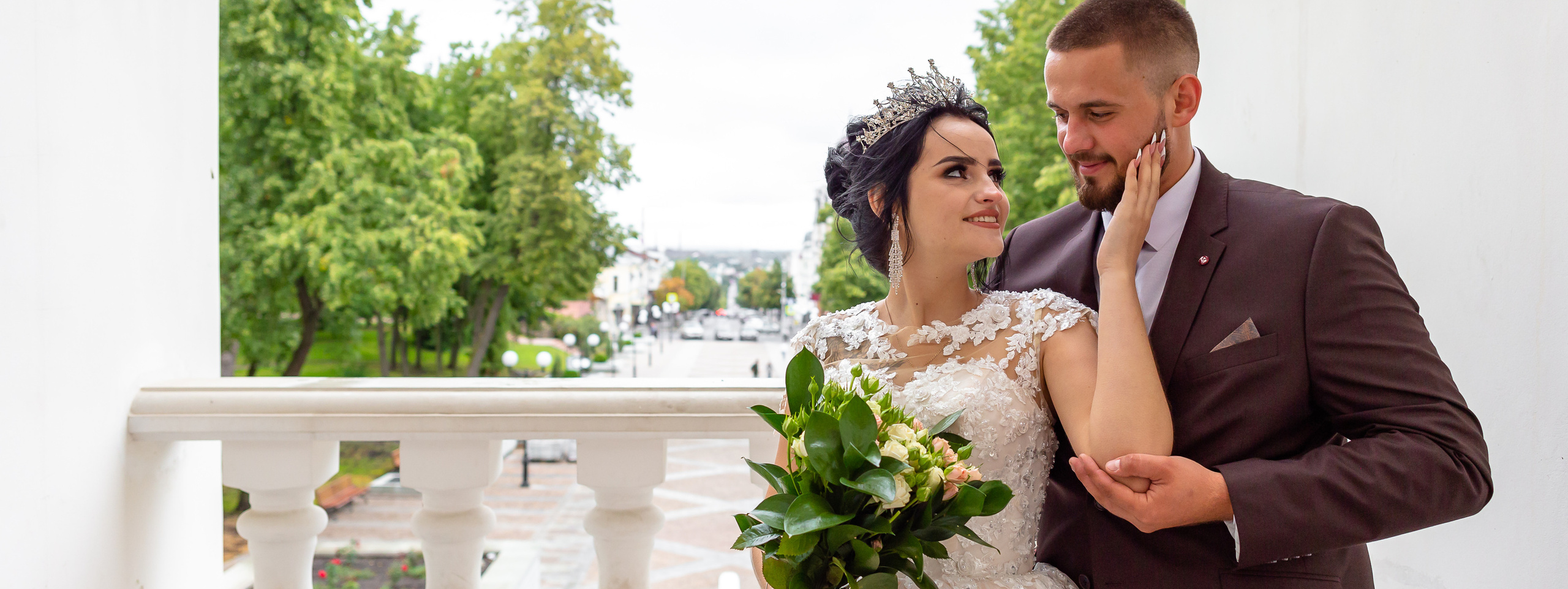 Контакты. Свадебный фотограф Марина Суворова и видеооператор Олег Петров