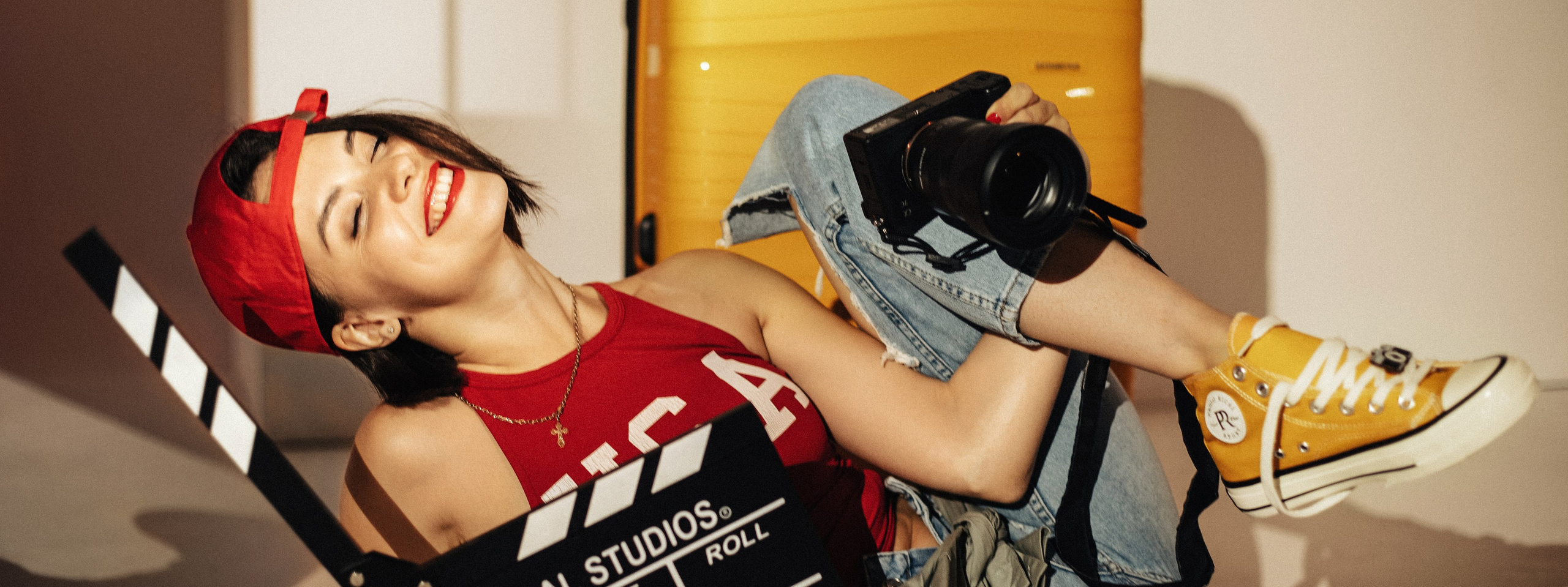 Контакты. Контент фотограф в Москве Кулич Настя