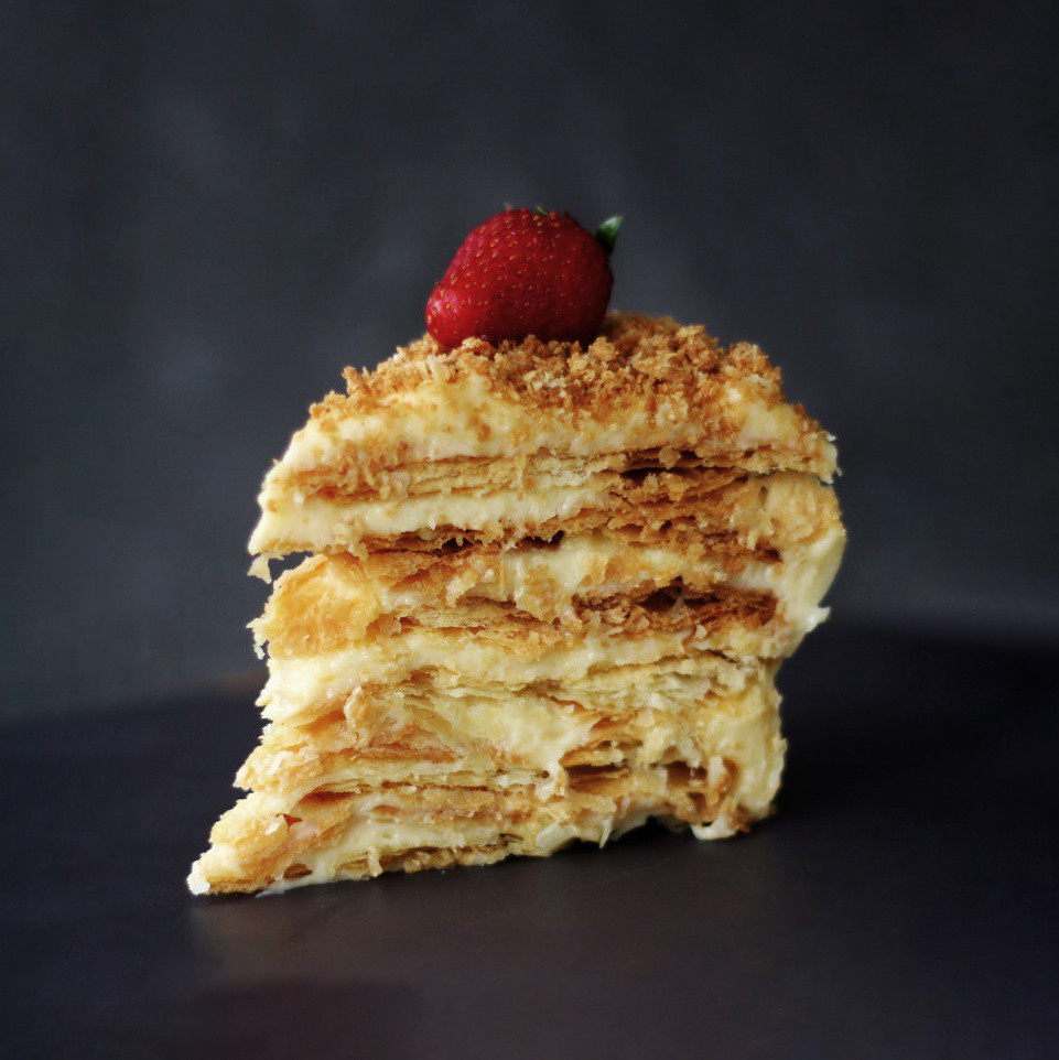 Наполеон и медовик в Краснодаре с доставкой. Кондитер Наталья Ташматова