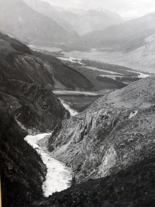 Первая экспедиция туристов-водников Алтая (1970). Фотограф Эдуард Алмадаков