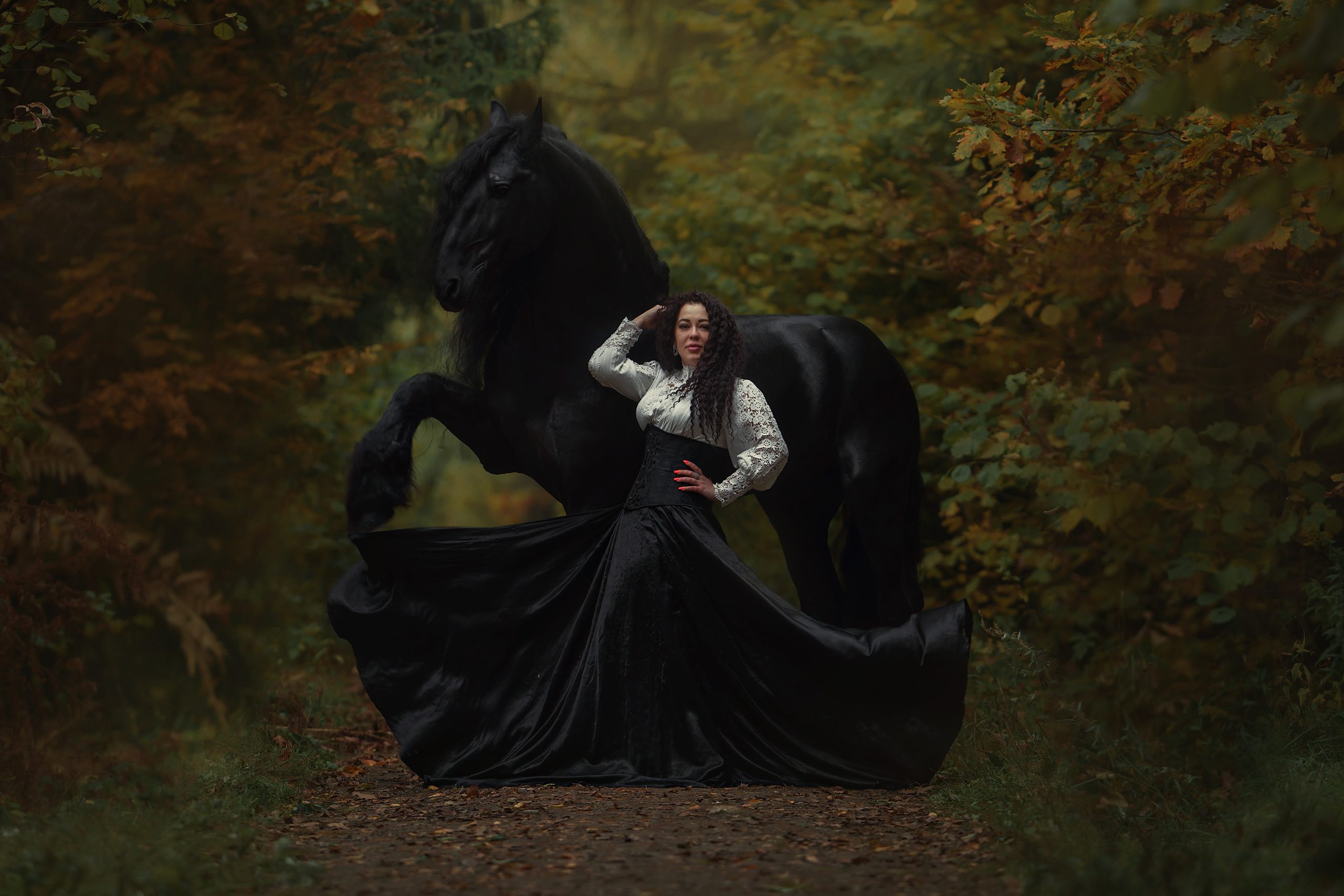 Доступные костюмы. Фотограф Вероника Ранцева, фотосессии с лошадьми в Минске и Могилеве