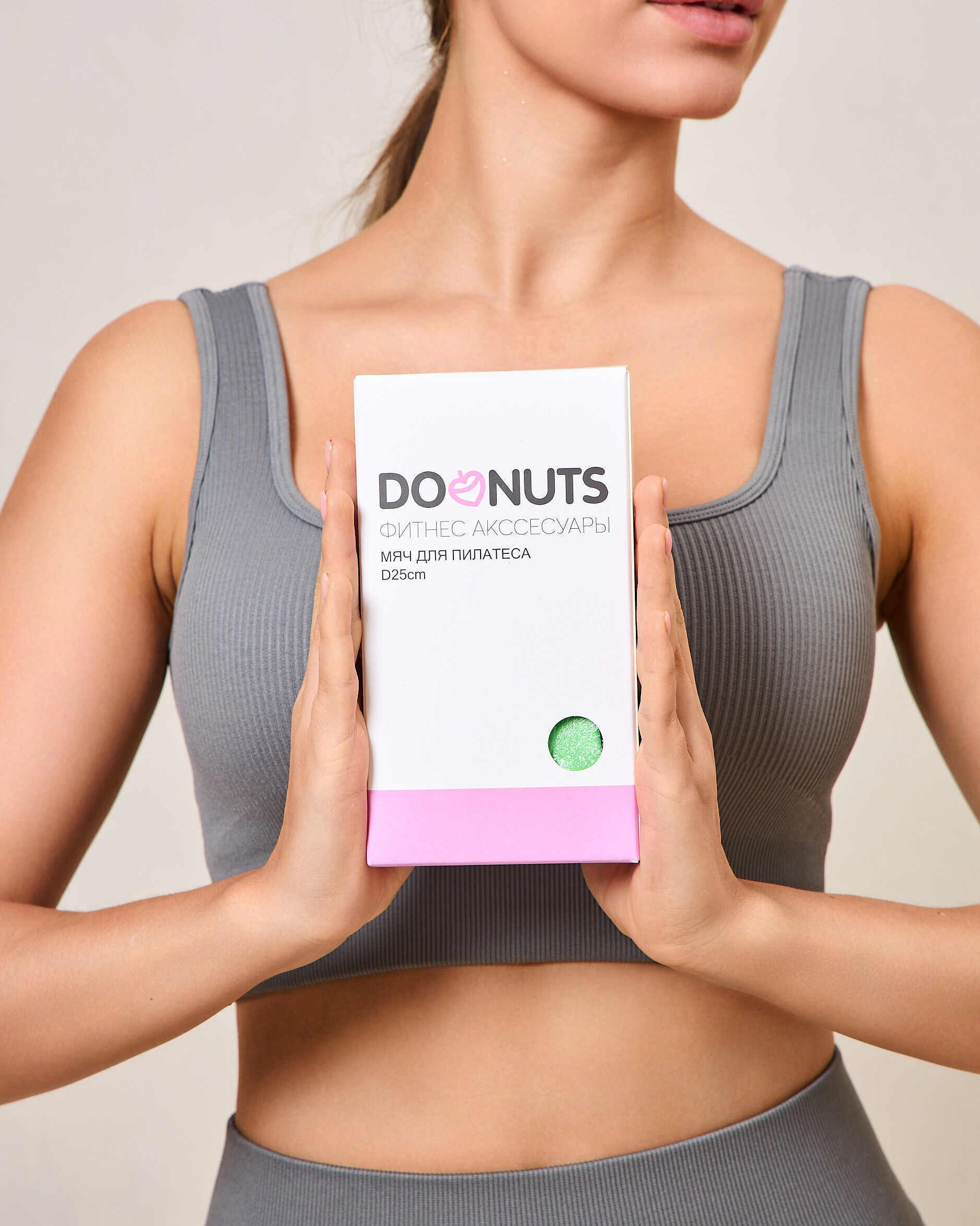 Съемка товаров с моделью. Предметная съемка