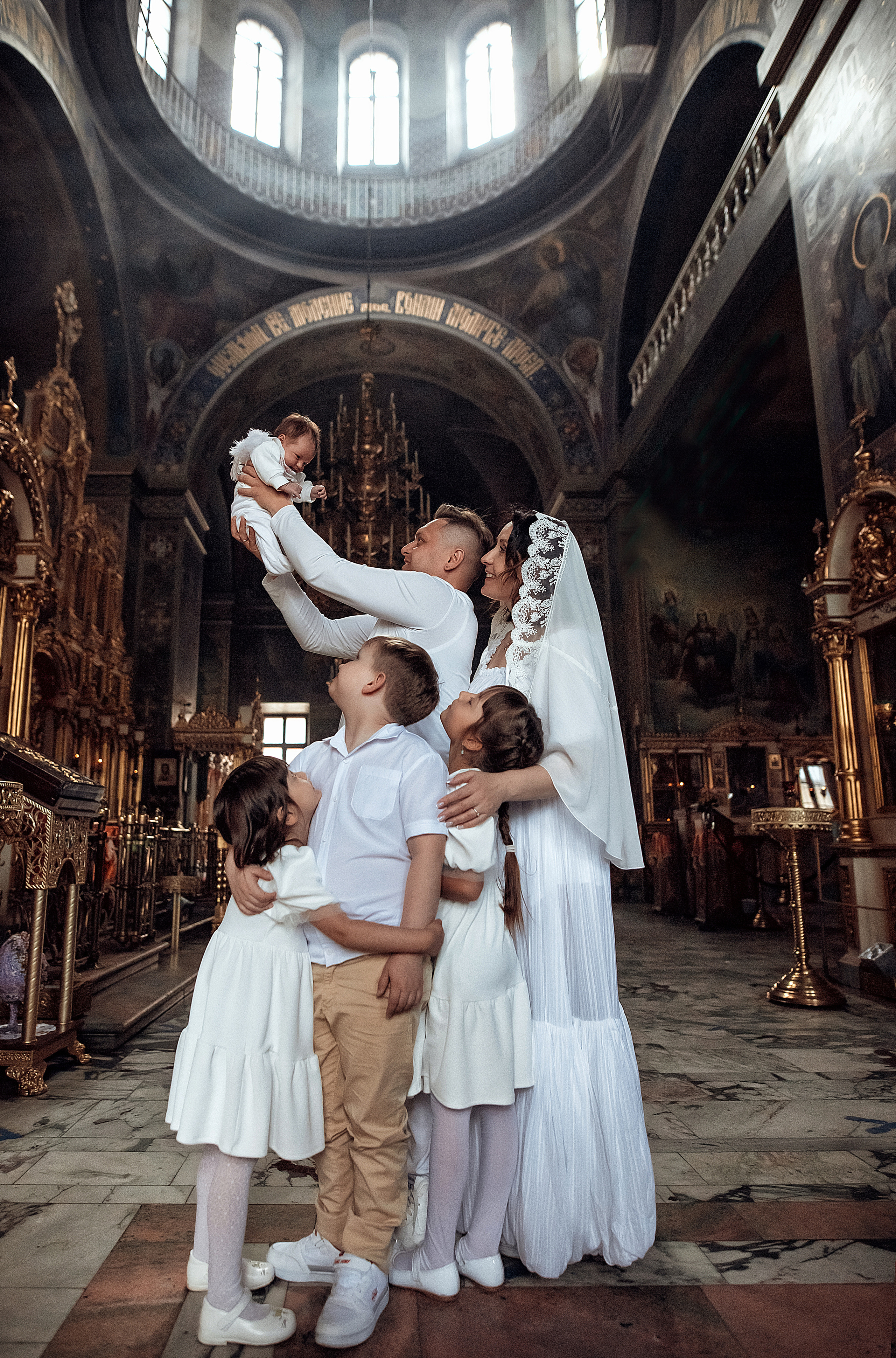 Услуги. Фотограф крещения и венчания ОКСАНА МАЙОРОВА