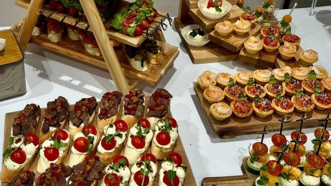 Фуршет за 24 часа от 9 430р. Izmailov loft