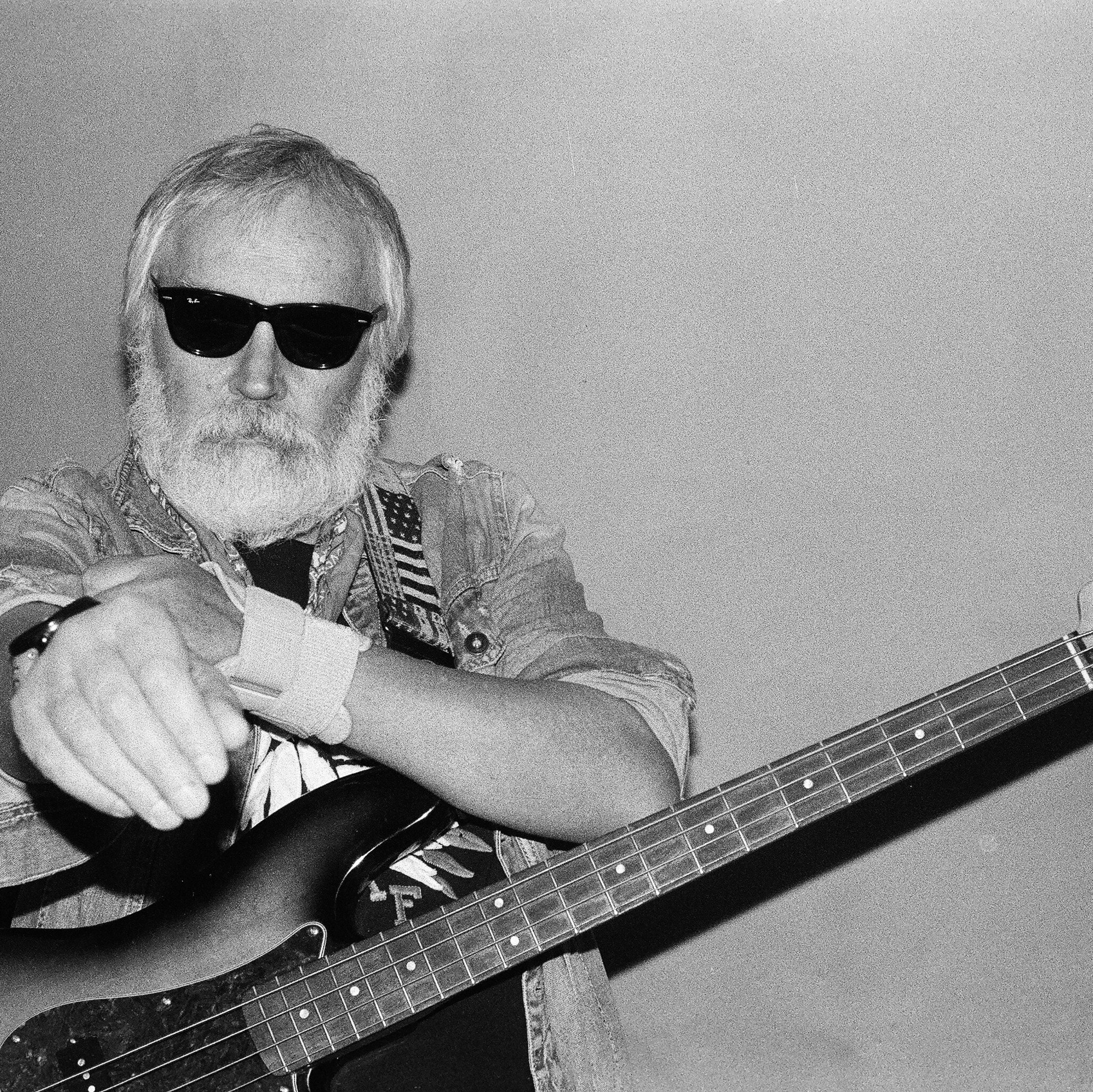 Купить. Фотографии Юлия Стремского