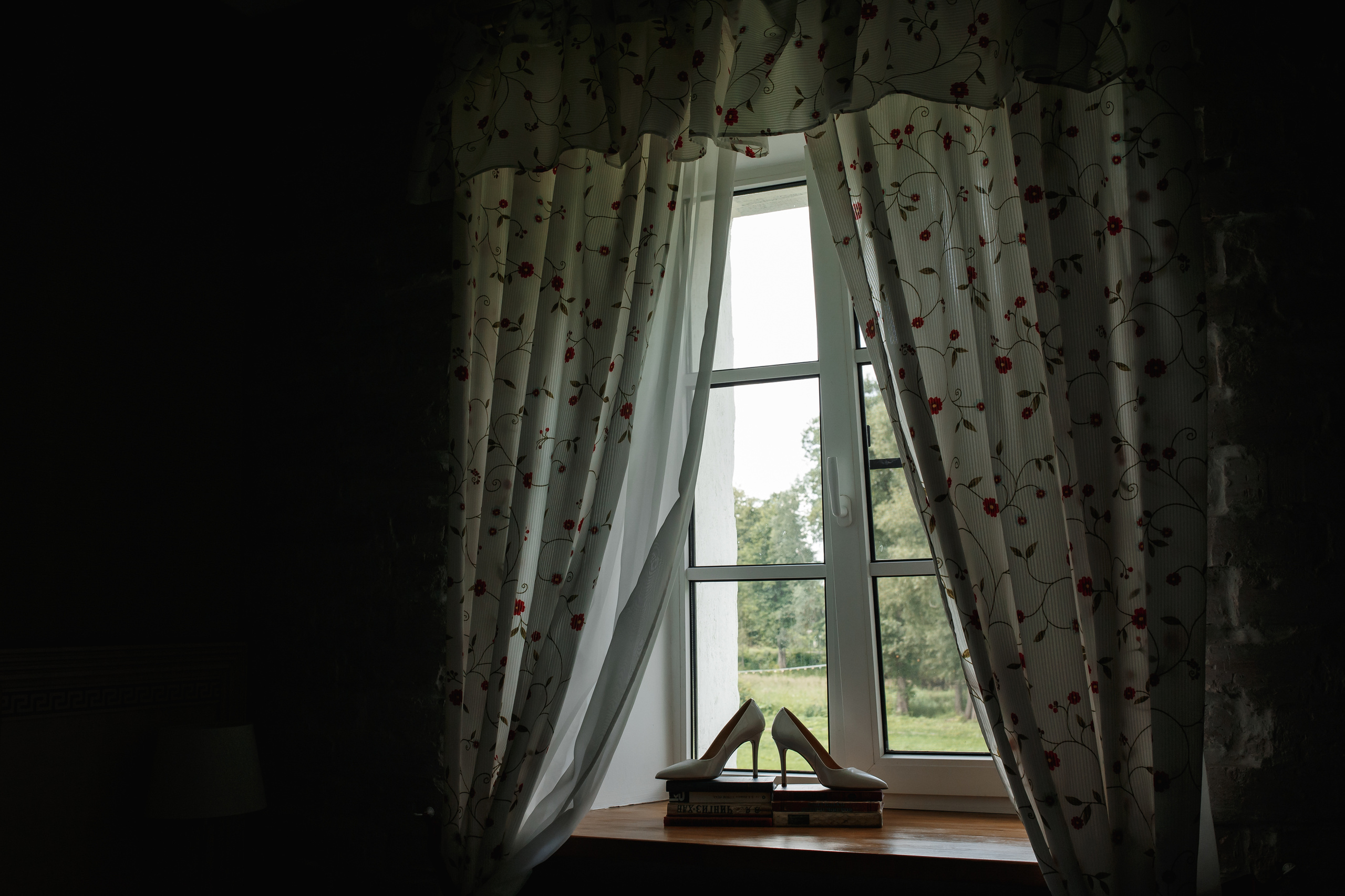 Анонс свадебного дня Юра и Елена. Свадебный фотограф Колесников Антон