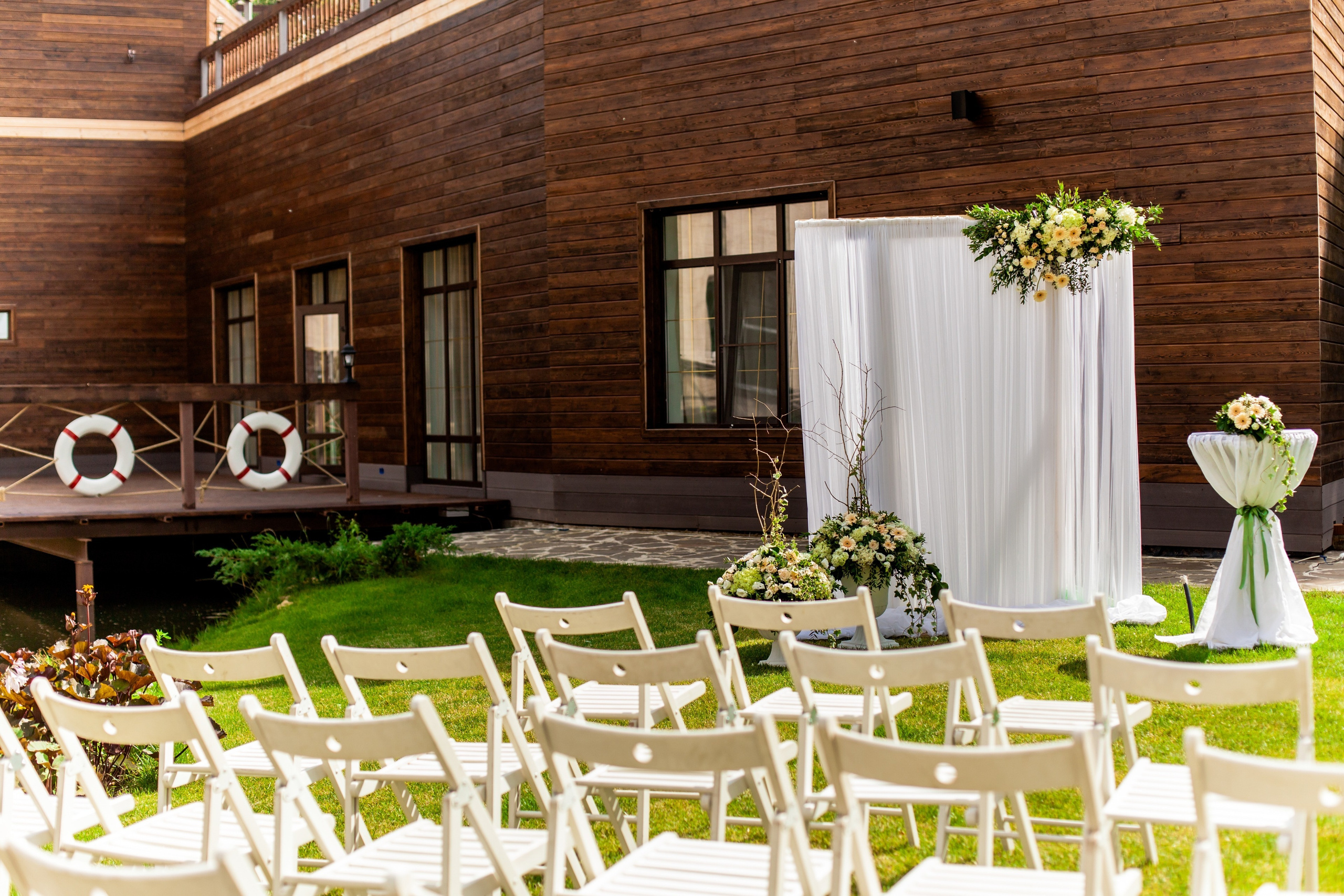 Аренда декора и оборудования. Банкетный комплекс и свадебное агенство "Александр Грин"