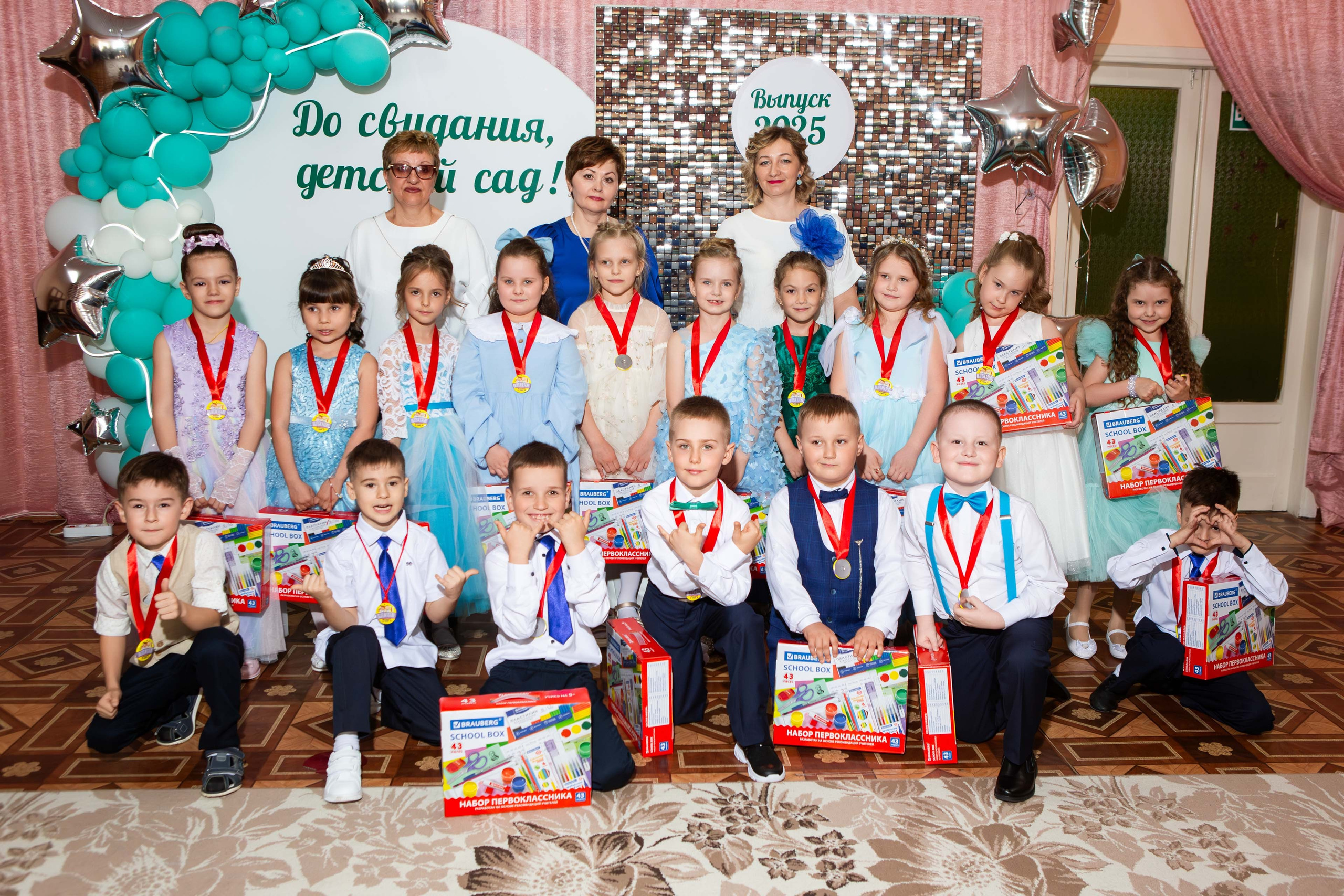 Фотосессия выпускного в детском саду: как не провалить главное событие года. Профессиональный фотограф в Мценске и Орловской области