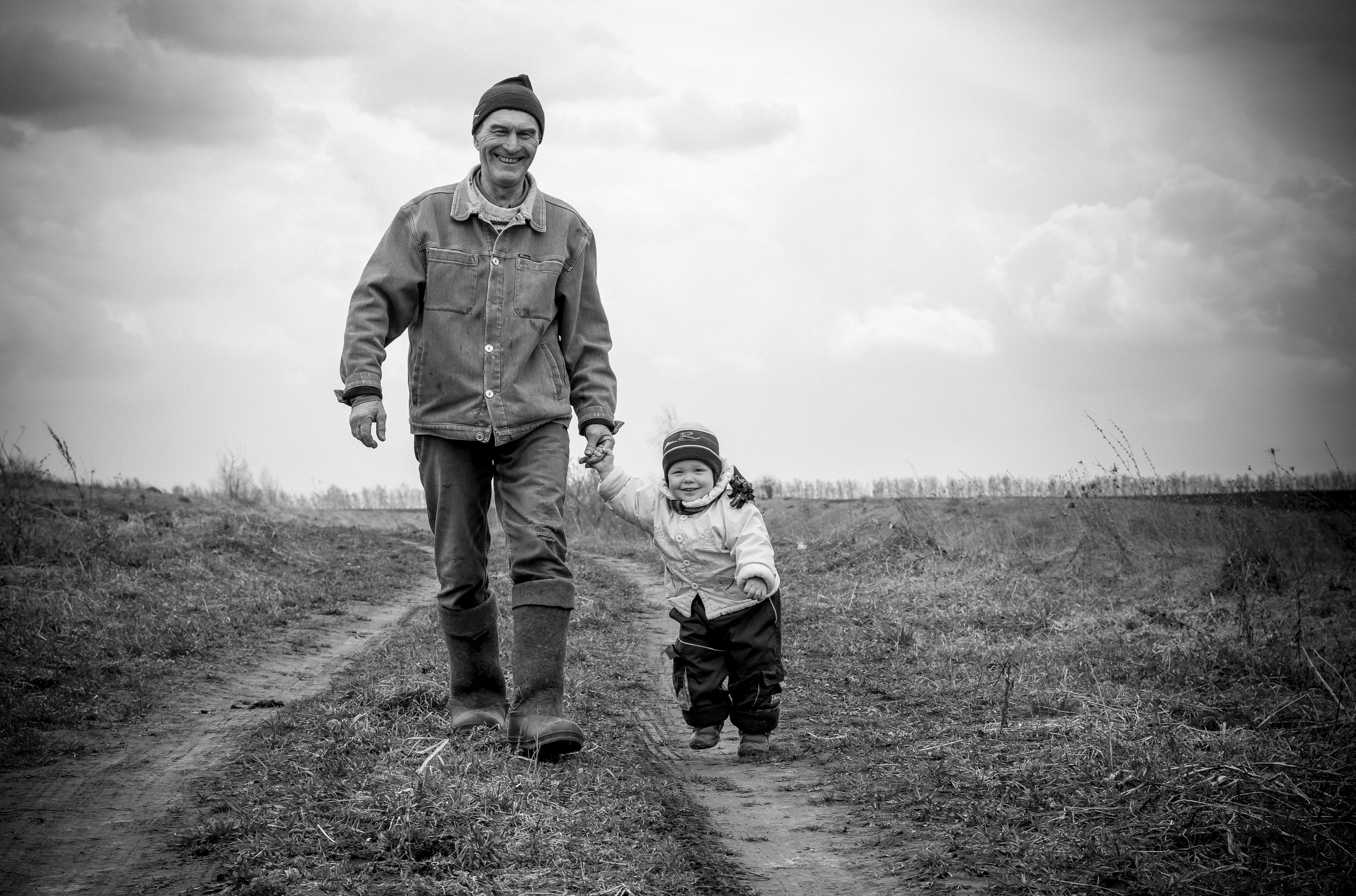 Серия работ «С дедом в деревне». Фотографы в Орле Шестопаловы Юлия и Юрий