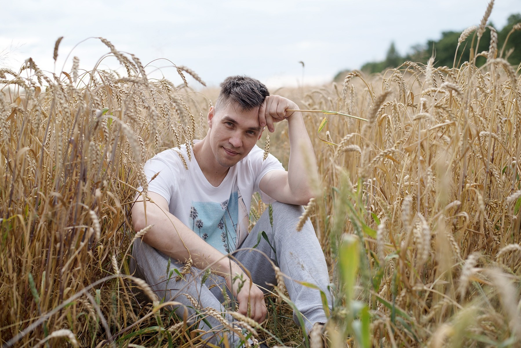 Контакты. Фотограф Евгений Стригнацкий