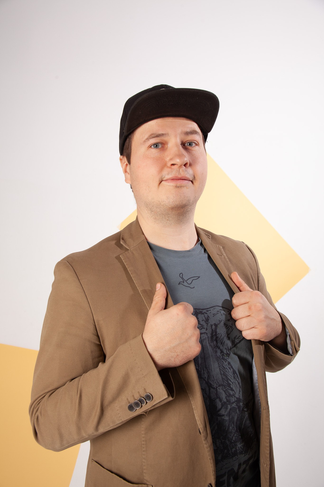 Портрет на пленку заказать - цены на портретную фотографию на плёнку. Плёночный фотограф, заказать фото на плёнку в Москве — Георгий Романов