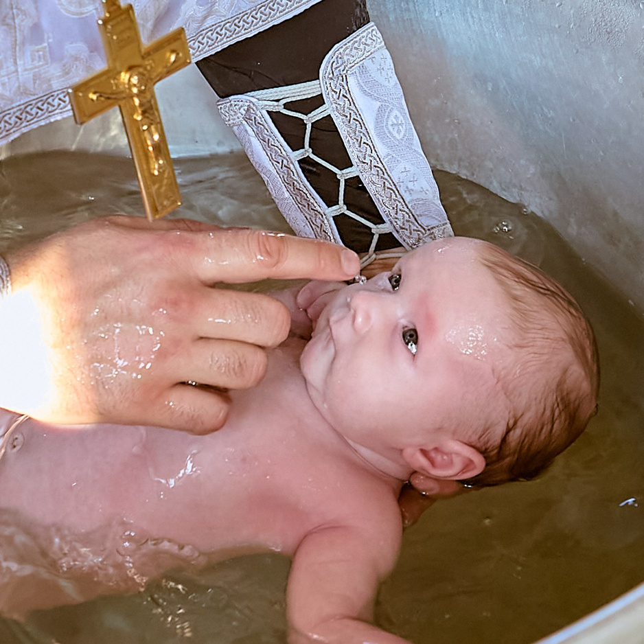 Фотосессия таинства Крещения г. Дзержинск: Нижегородская область, Нижний Новгород. Православный портретный фотограф Николай Голованов