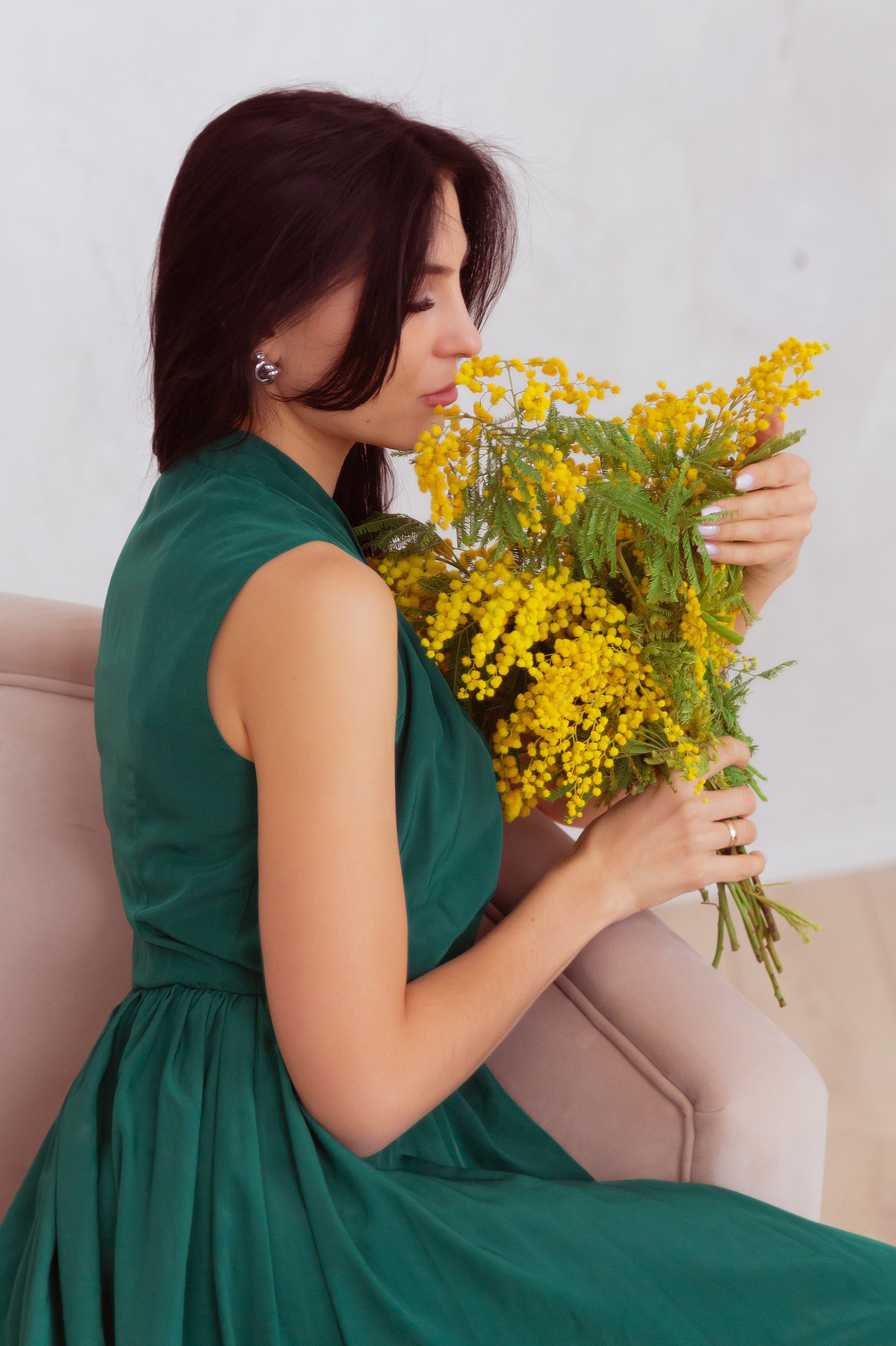 Контакты. Купить цветы с доставкой по Москве