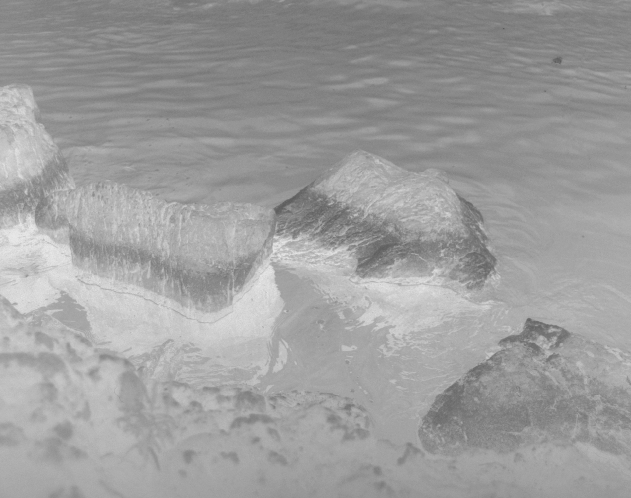 The voice of cold water. Vika Bykovskaya photography