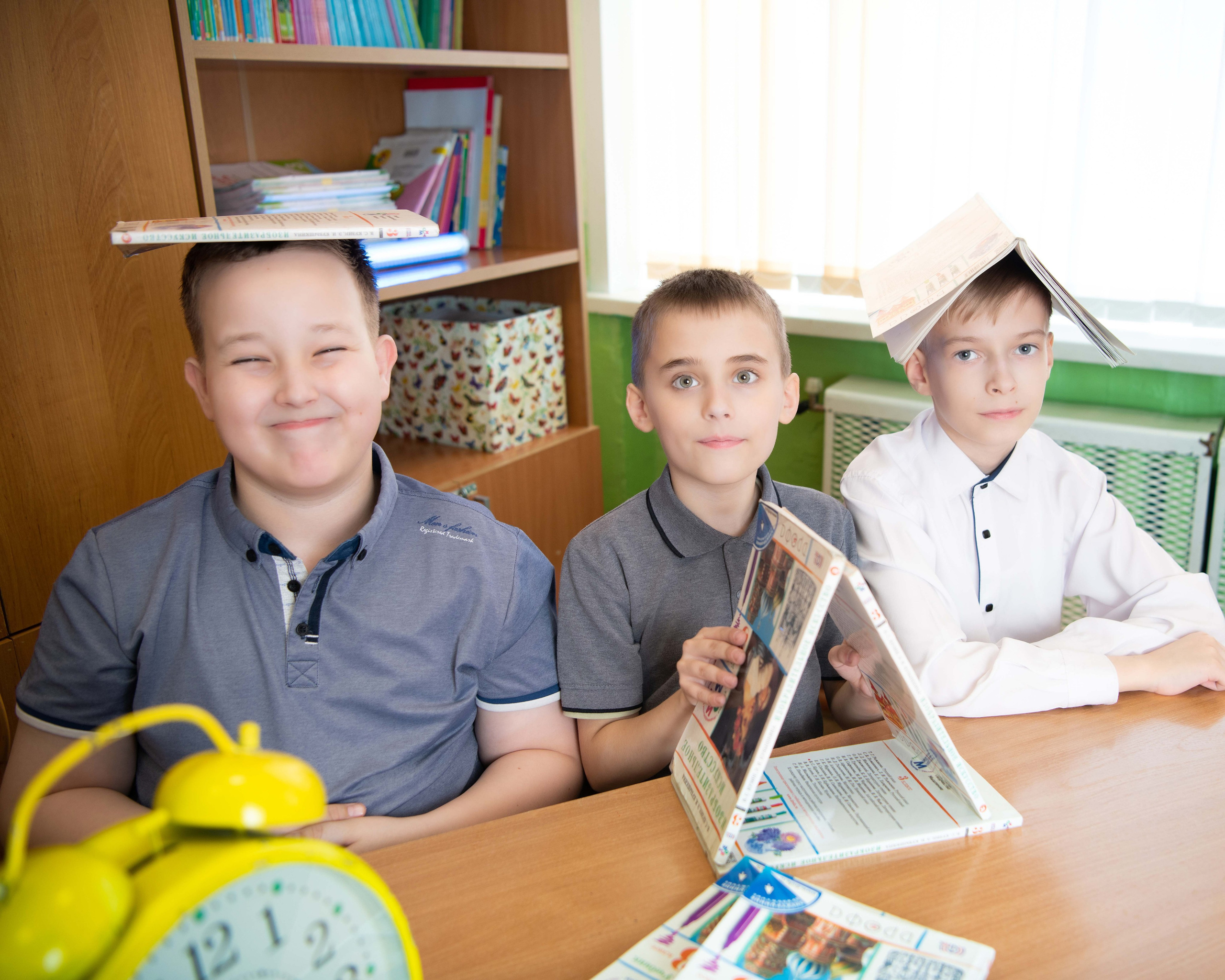 Съёмка выпускного класса в студии. Фотограф в жанре Ню. Татьяна Хасанович. Красноярск