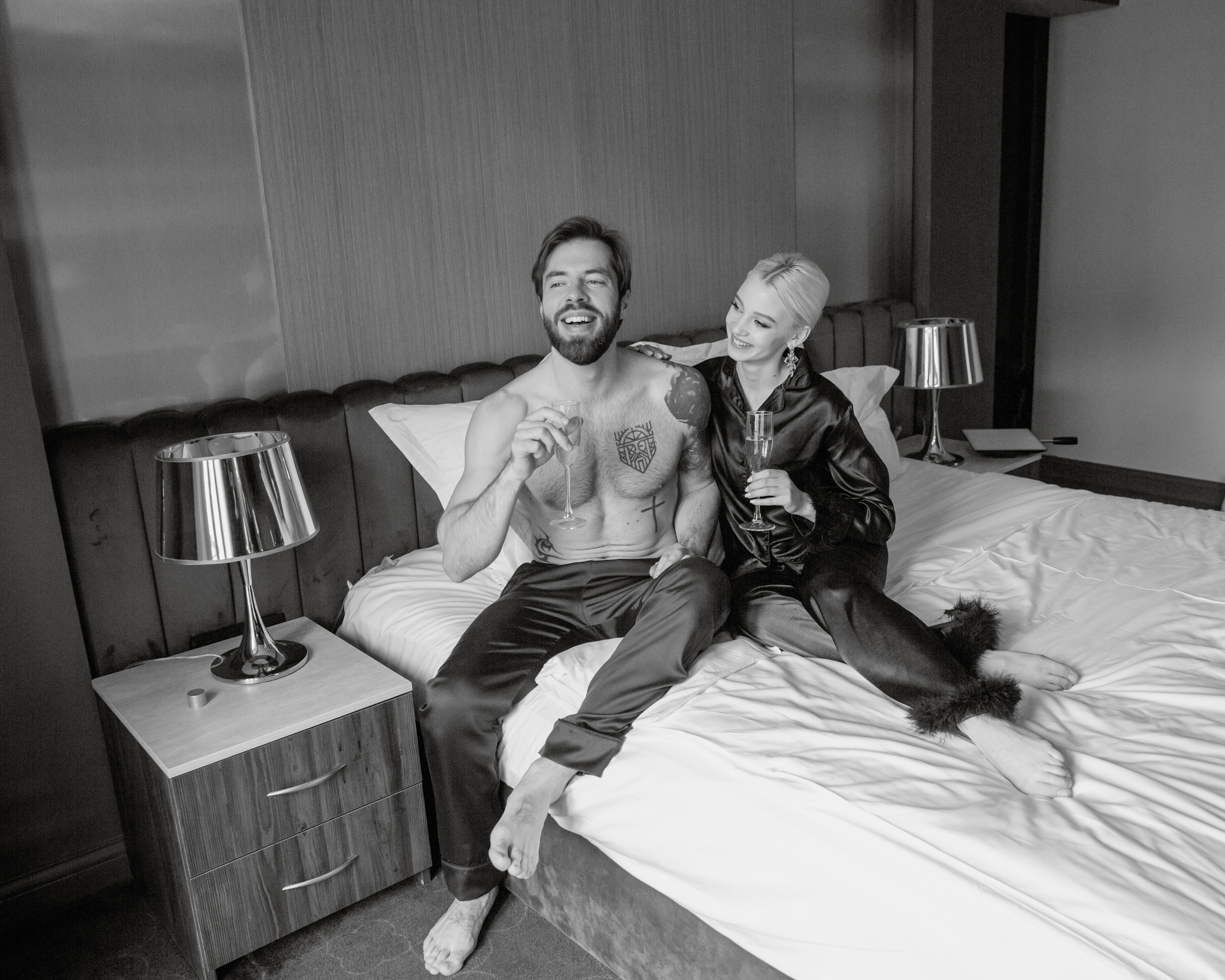 Wedding. Bride and groom — morning at the hotel. Visual artist, photographer Liana Darenskaya, Moscow