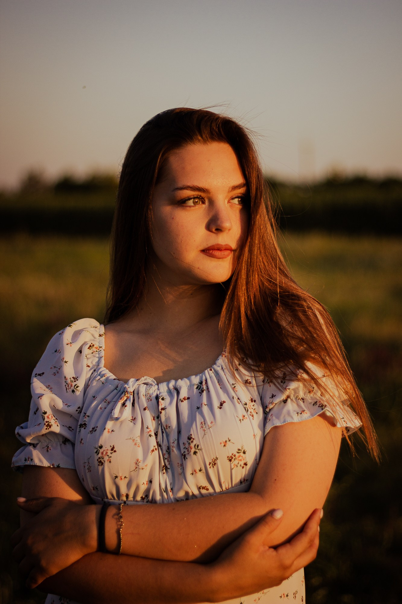 Контакты. ФОТОГРАФ/САРАТОВ