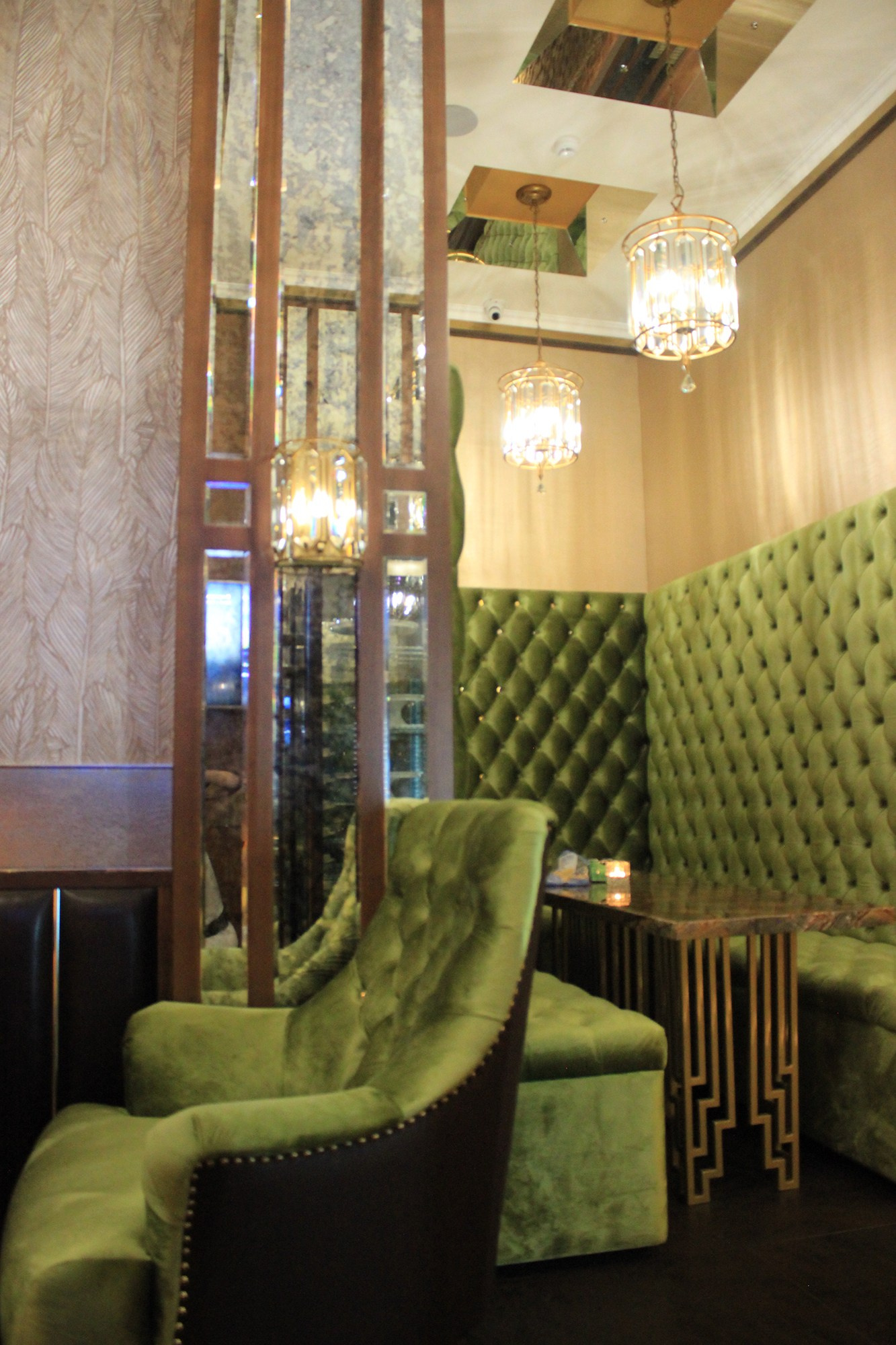 Комплексный дизайн-проект кафе GOLD&SILVER Сочи. Интерьерный дизайнер в Сочи Поплавская Татьяна. Проектирование интерьеров и организация процесса ремонта