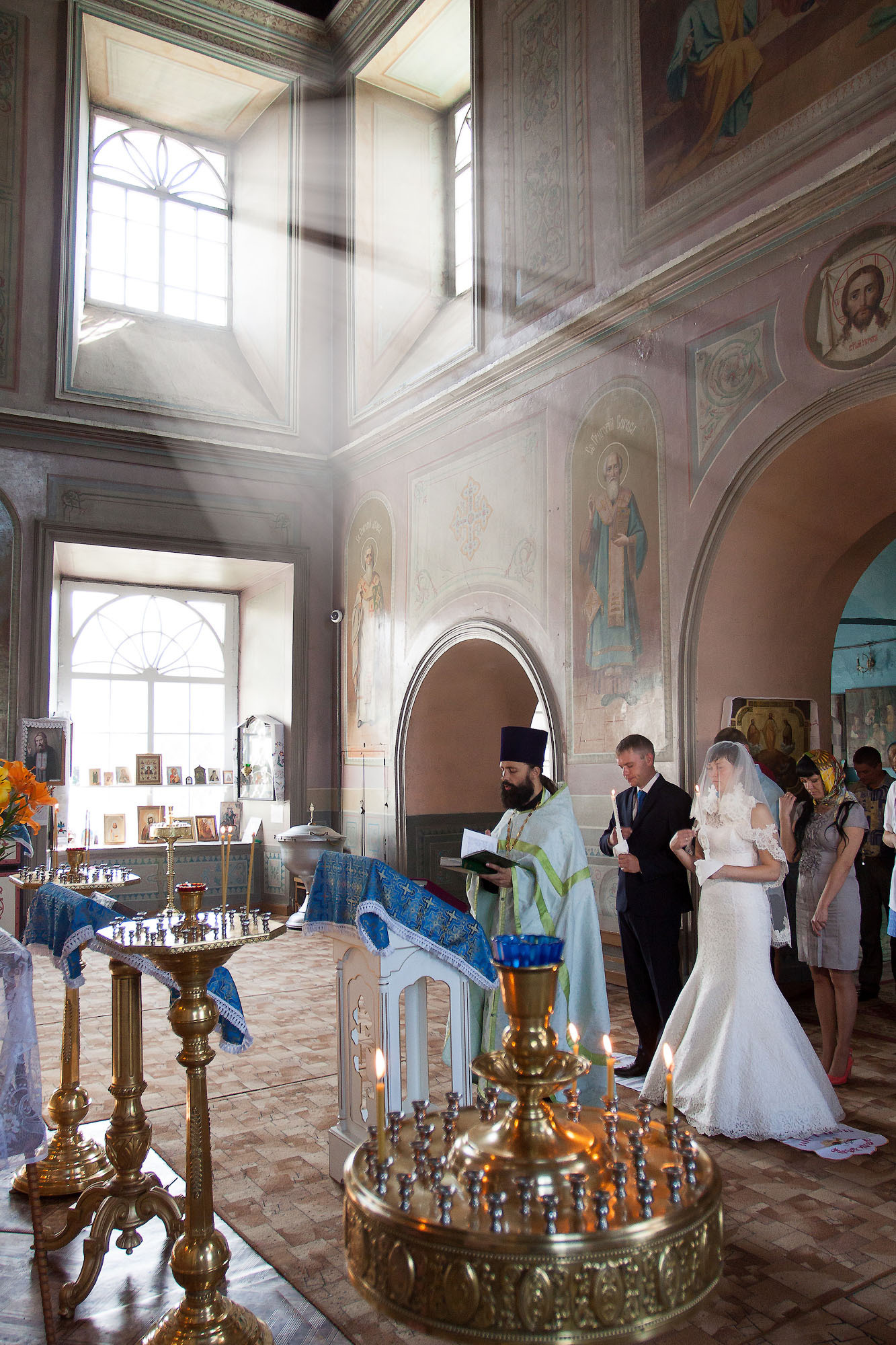 Венчание в Вологде. Фотограф на венчание. Видеосъемка