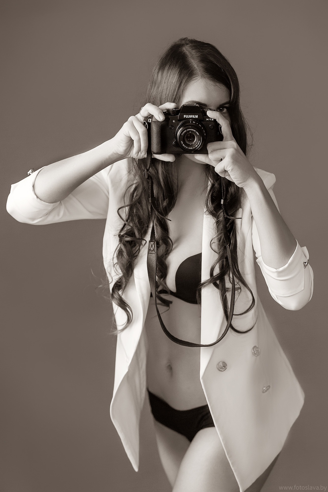 Индивидуальные фотосессии девушек в студии. Свадебный фотограф в Барановичах Вячеслав Шах-Гусейнов, фотошкола