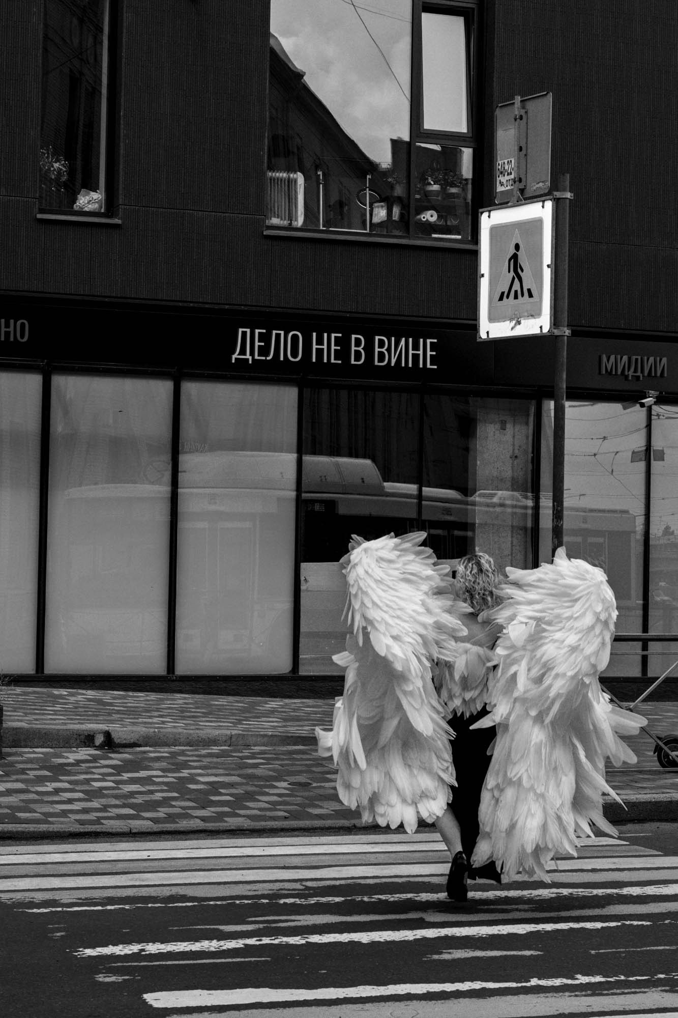 Прогулки с крыльями ангела в Петербурге. Фотограф Анастасия Броварник в Санкт-Петербурге